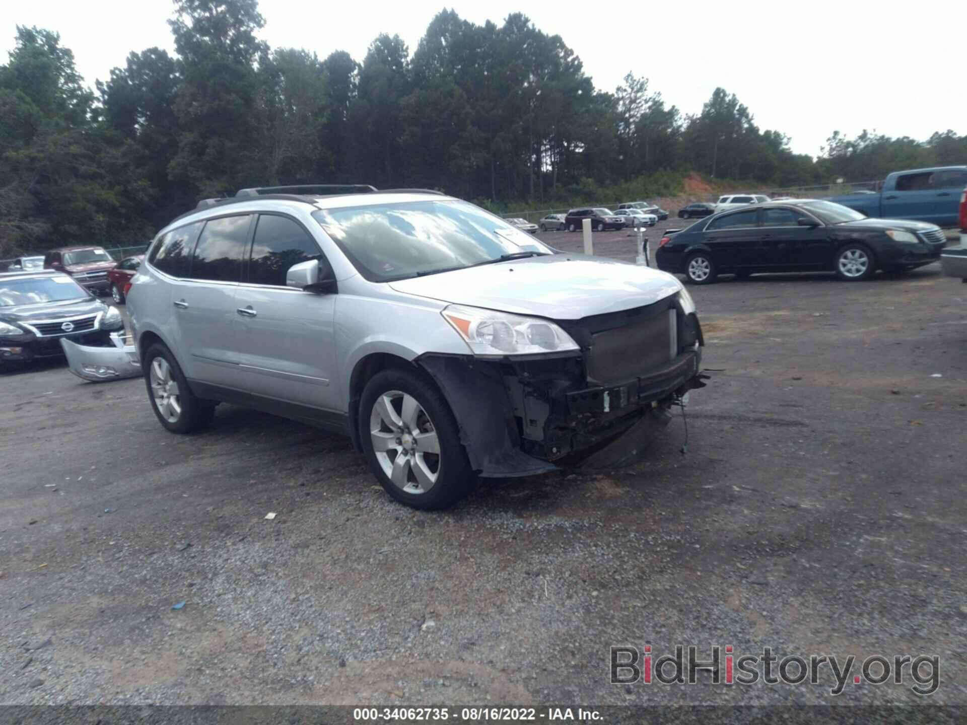 Photo 1GNLRHED5AS145268 - CHEVROLET TRAVERSE 2010