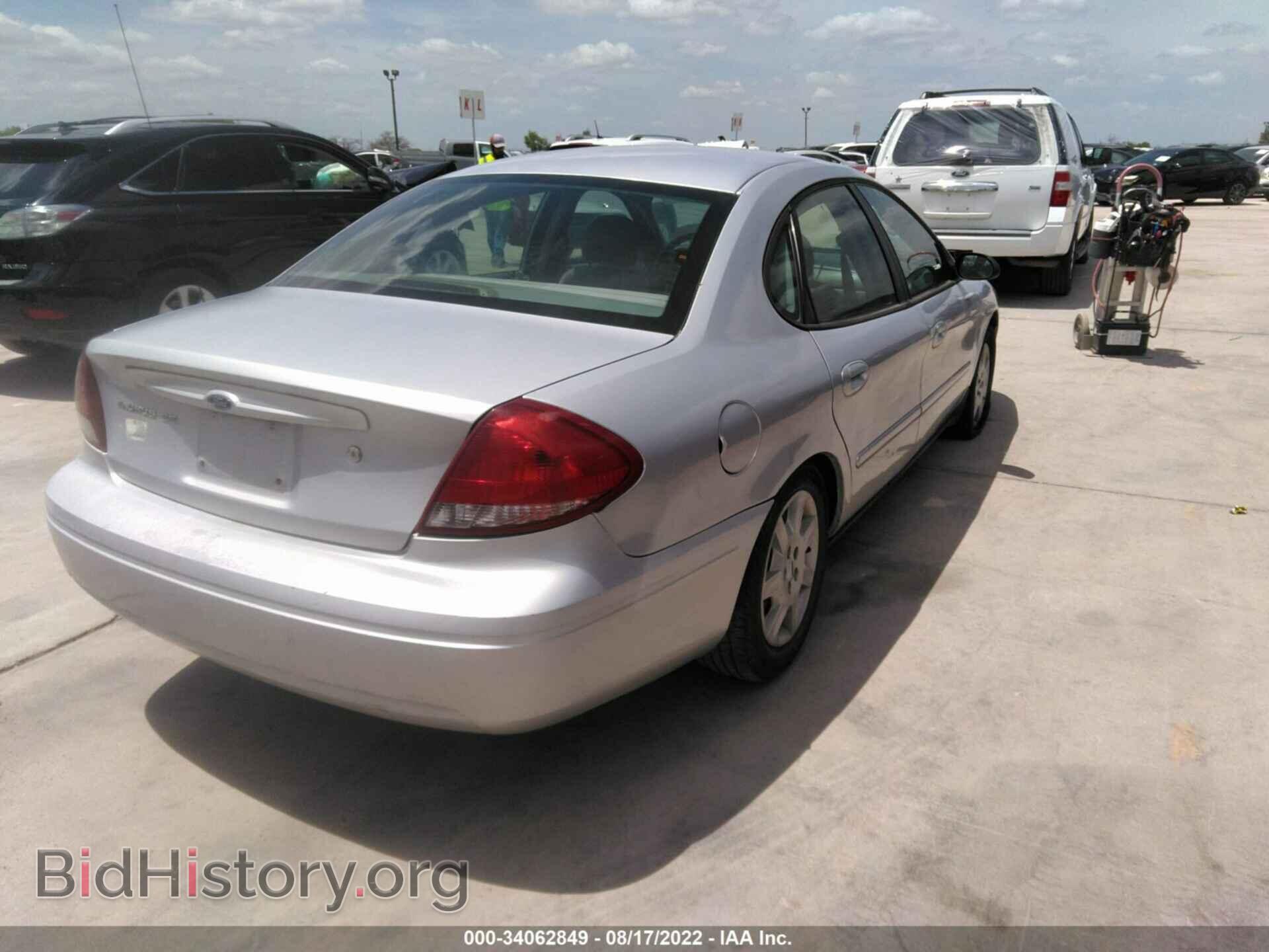 2007 FORD TAURUS - VIN: 1FAFP53U47A166288 - Фото 4