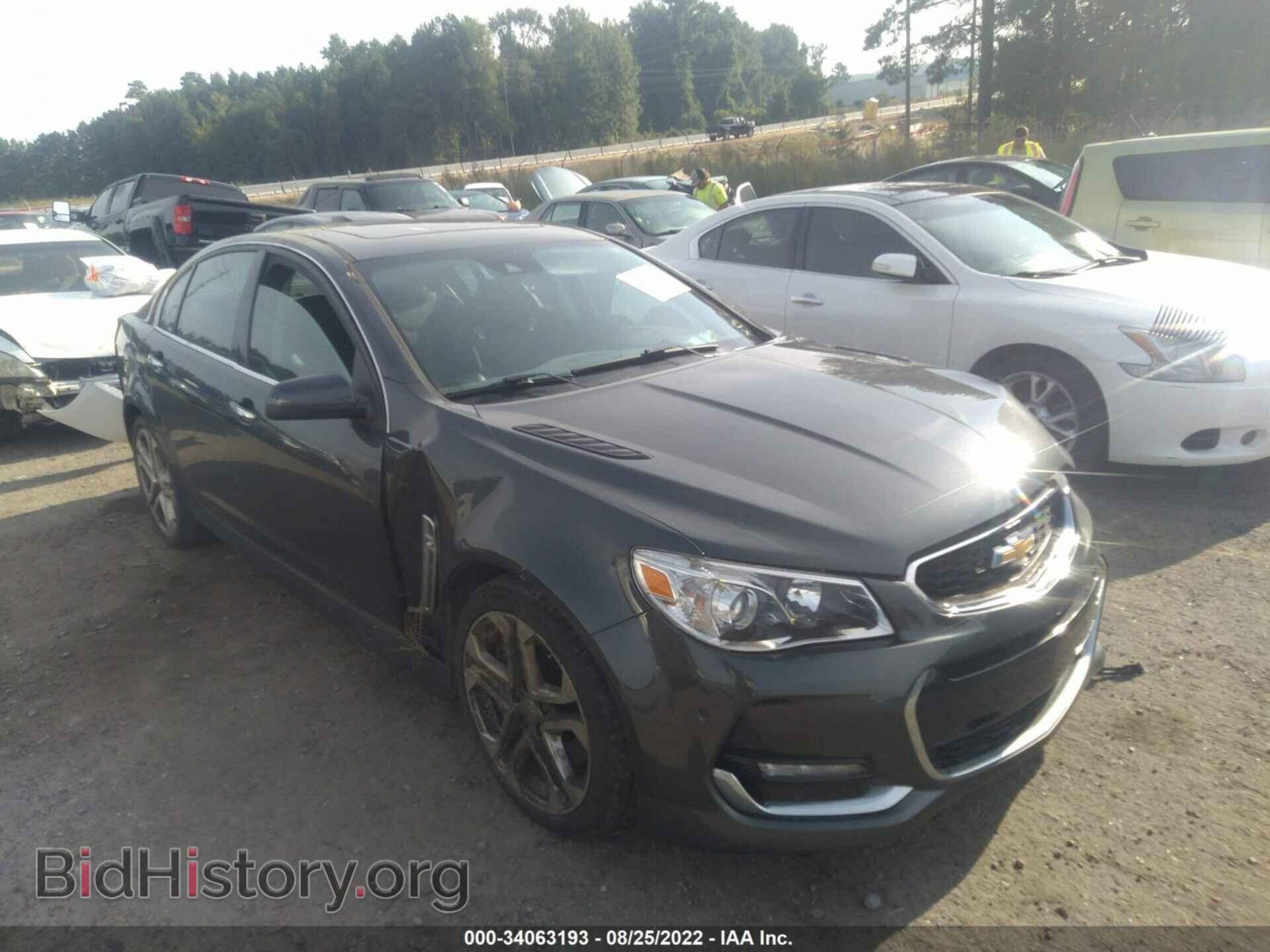 Photo 6G3F15RW2HL303130 - CHEVROLET SS 2017