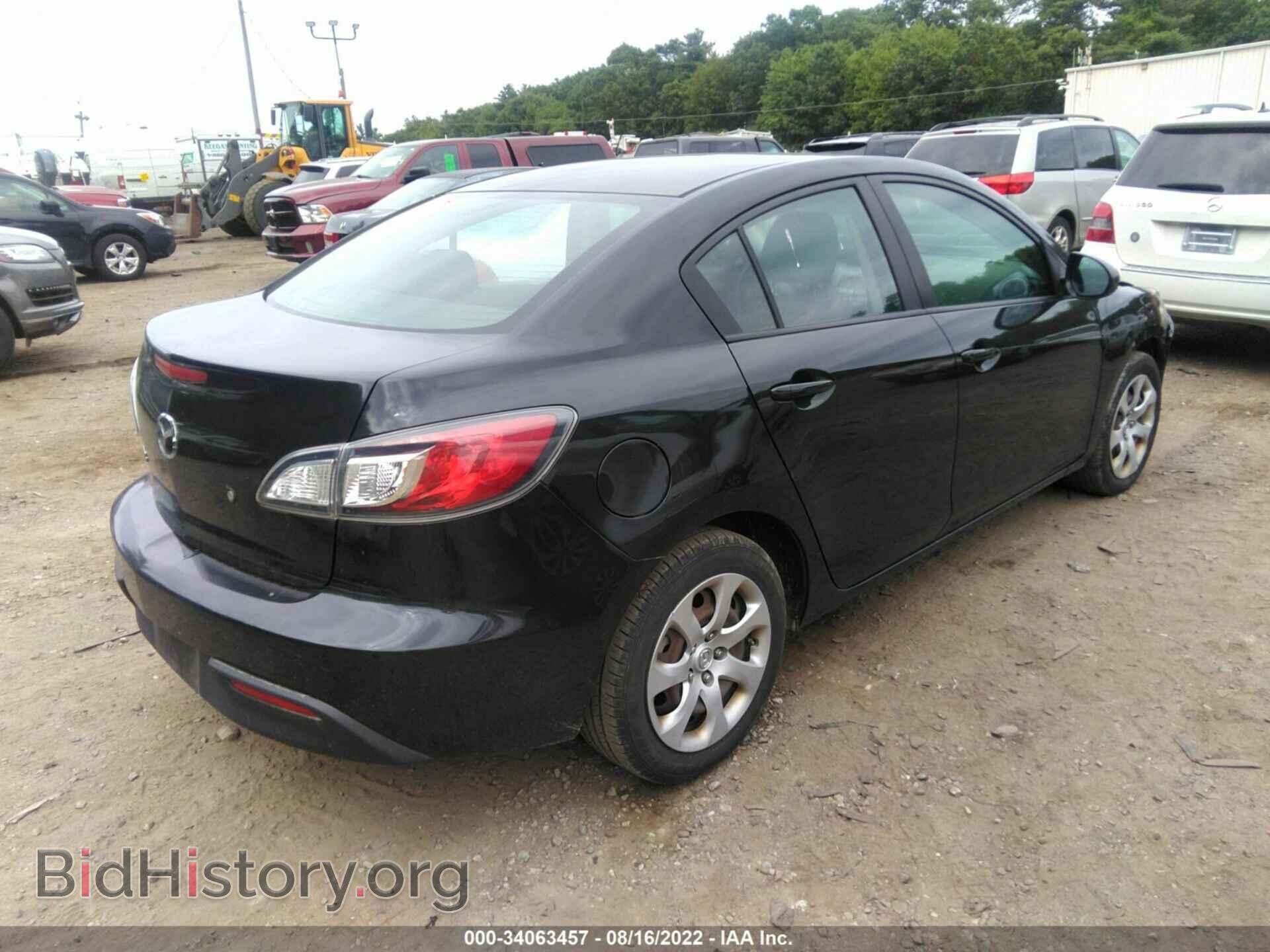 2011 MAZDA MAZDA3 - VIN: JM1BL1UG9B1466536 - Фото 4
