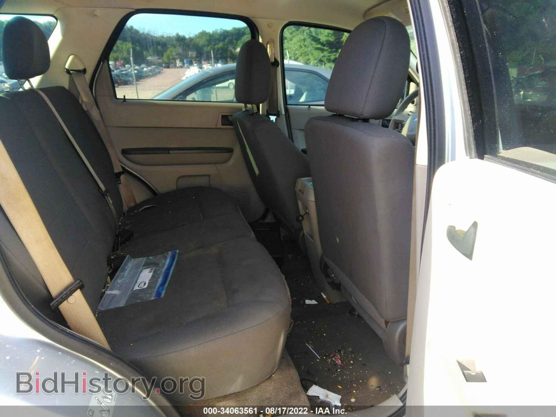 2010 FORD ESCAPE - VIN: 1FMCU0C72AKC30215 - Фото 8