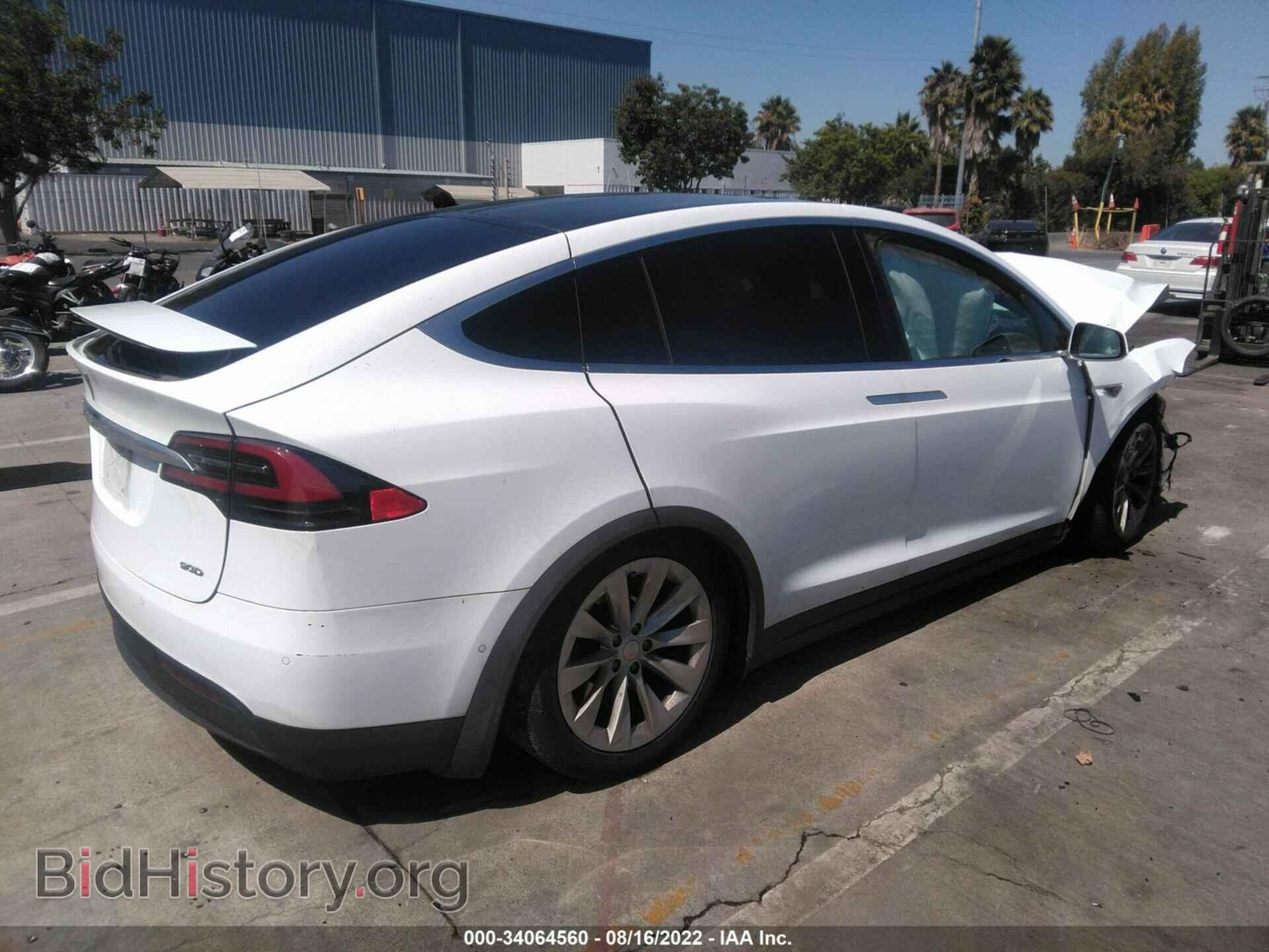 2016 TESLA MODEL X - VIN: 5YJXCBE2XGF019534 - Photo 4