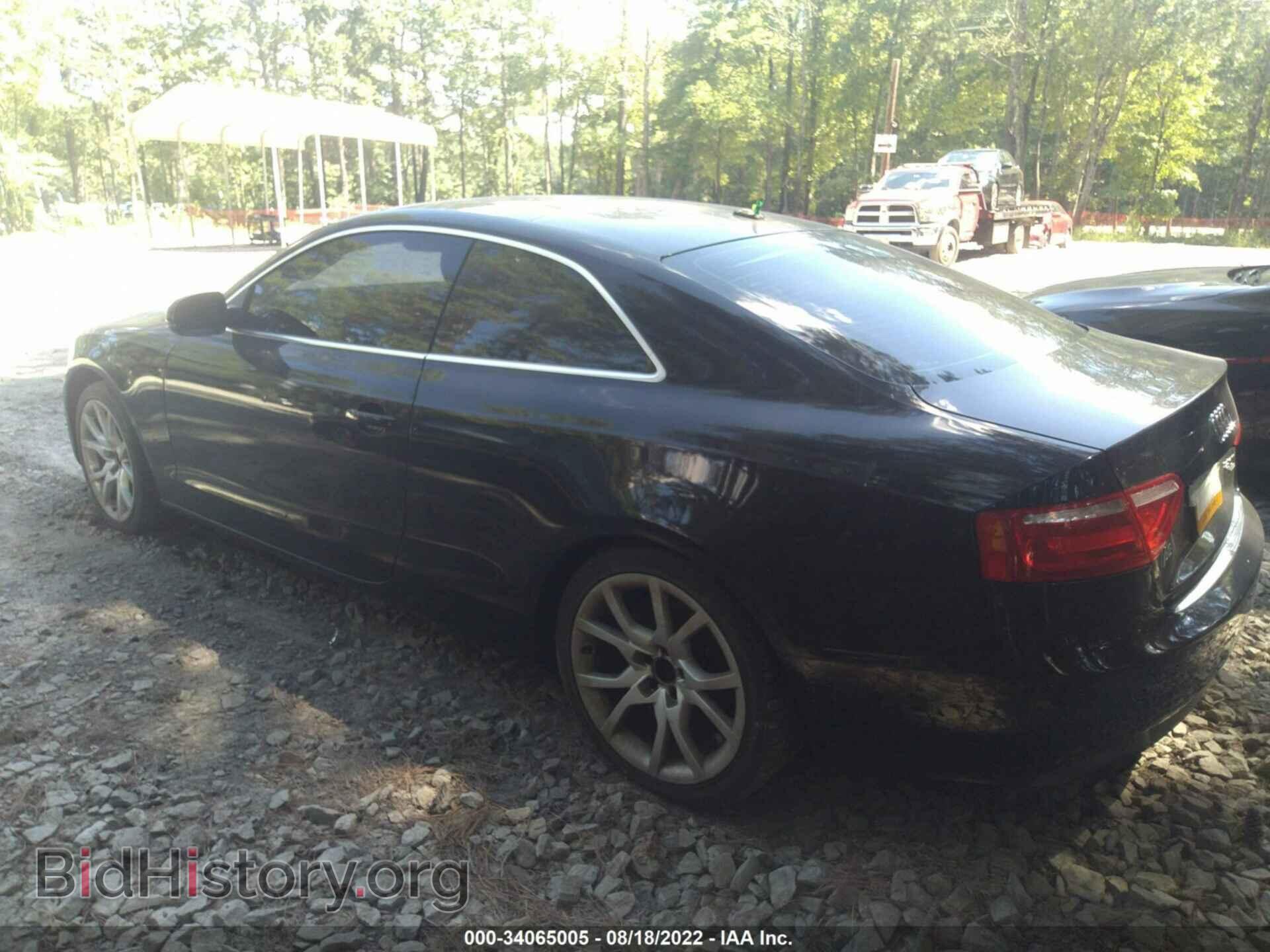 2010 AUDI A5 - VIN: WAUCFAFR2AA057736 - Фото 3