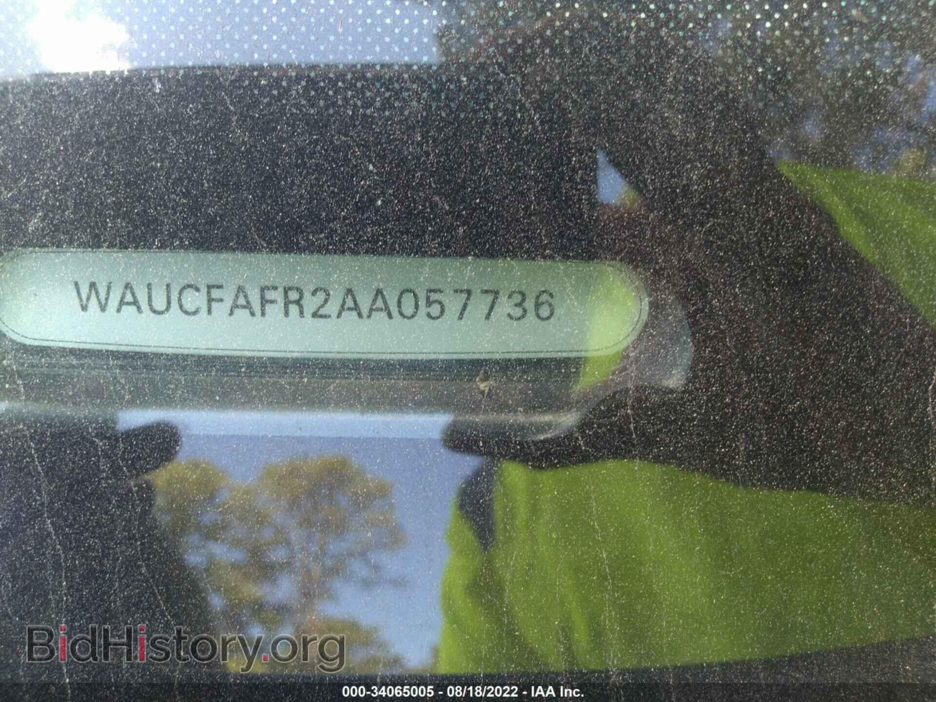 2010 AUDI A5 - VIN: WAUCFAFR2AA057736 - Фото 9