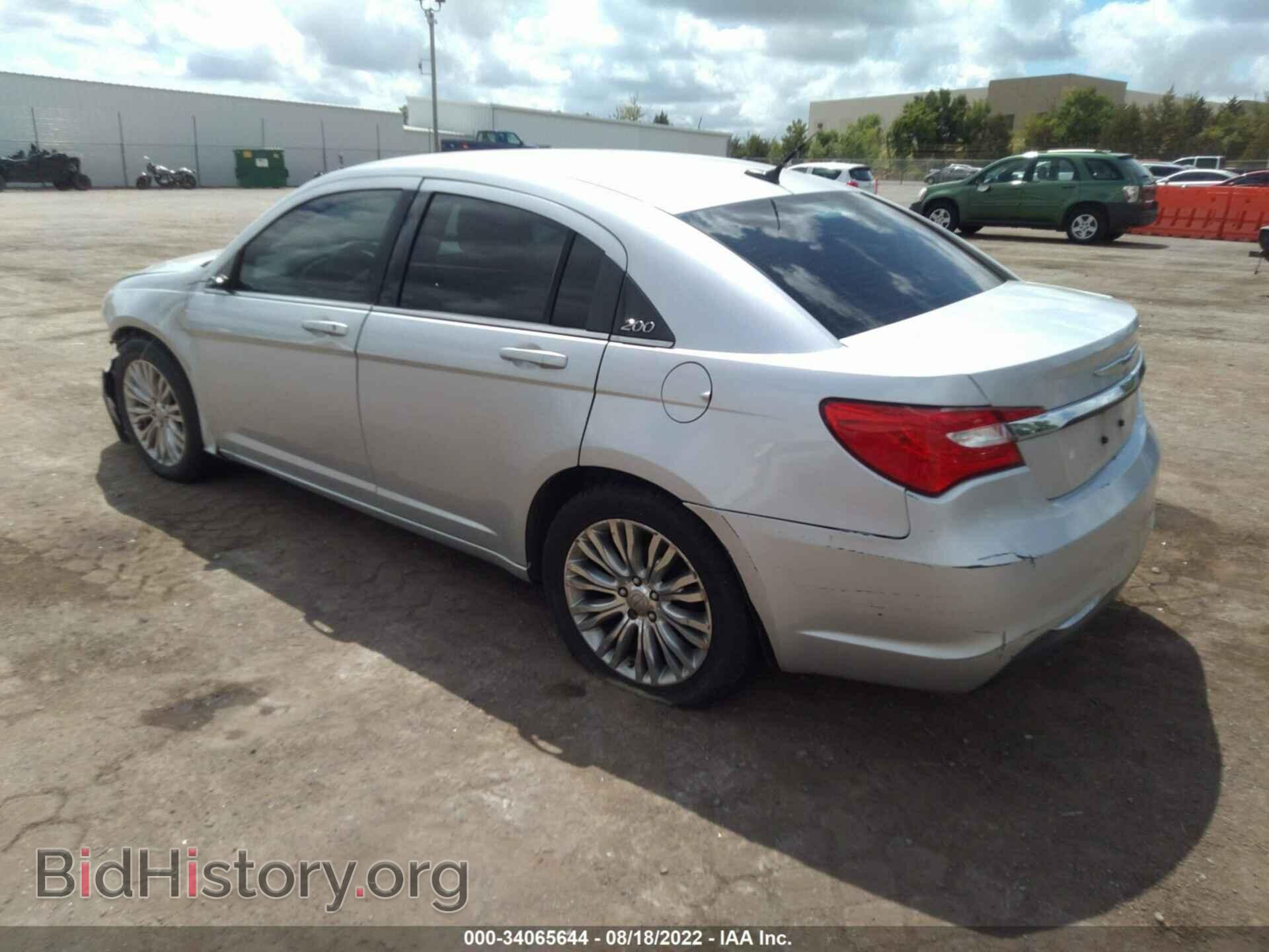 2012 CHRYSLER 200 - VIN: 1C3CCBAB9CN256794 - Фото 3