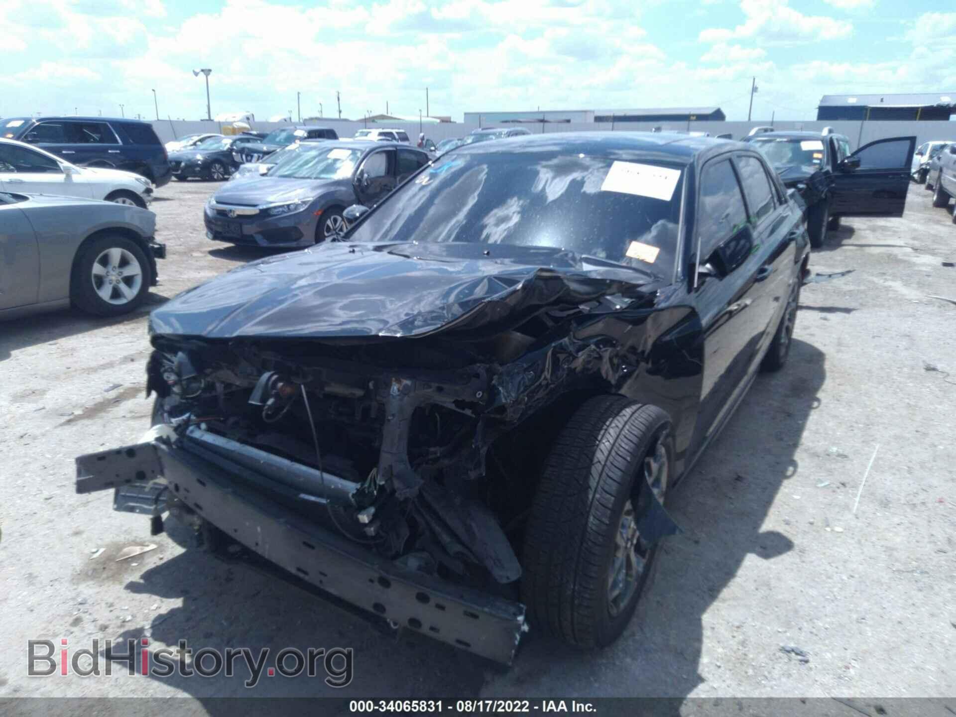 2017 CHRYSLER 300 - VIN: 2C3CCAGG2HH541818 - Фото 6