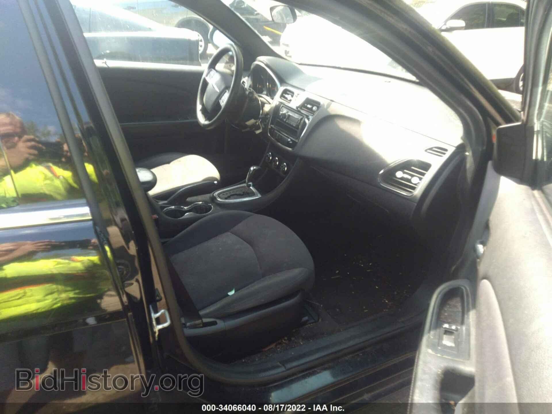 2014 CHRYSLER 200 - VIN: 1C3CCBAB3EN208212 - Фото 5