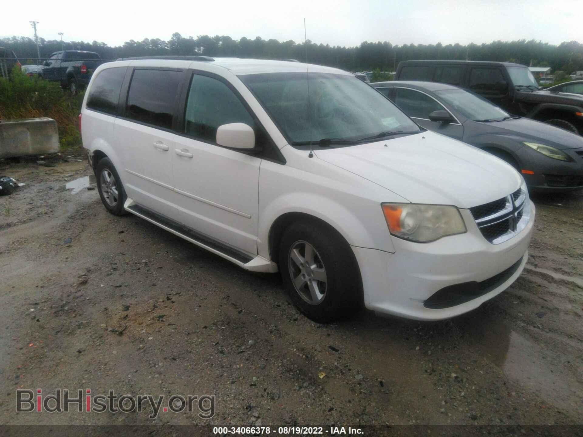 Photo 2D4RN3DG7BR611687 - DODGE GRAND CARAVAN 2011