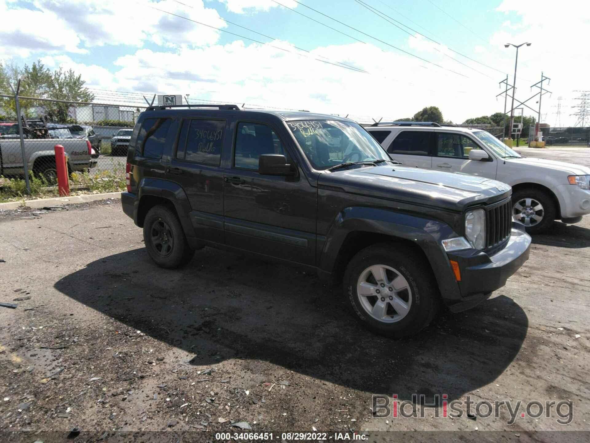 Фотография 1J4PN2GK6AW127864 - JEEP LIBERTY 2010