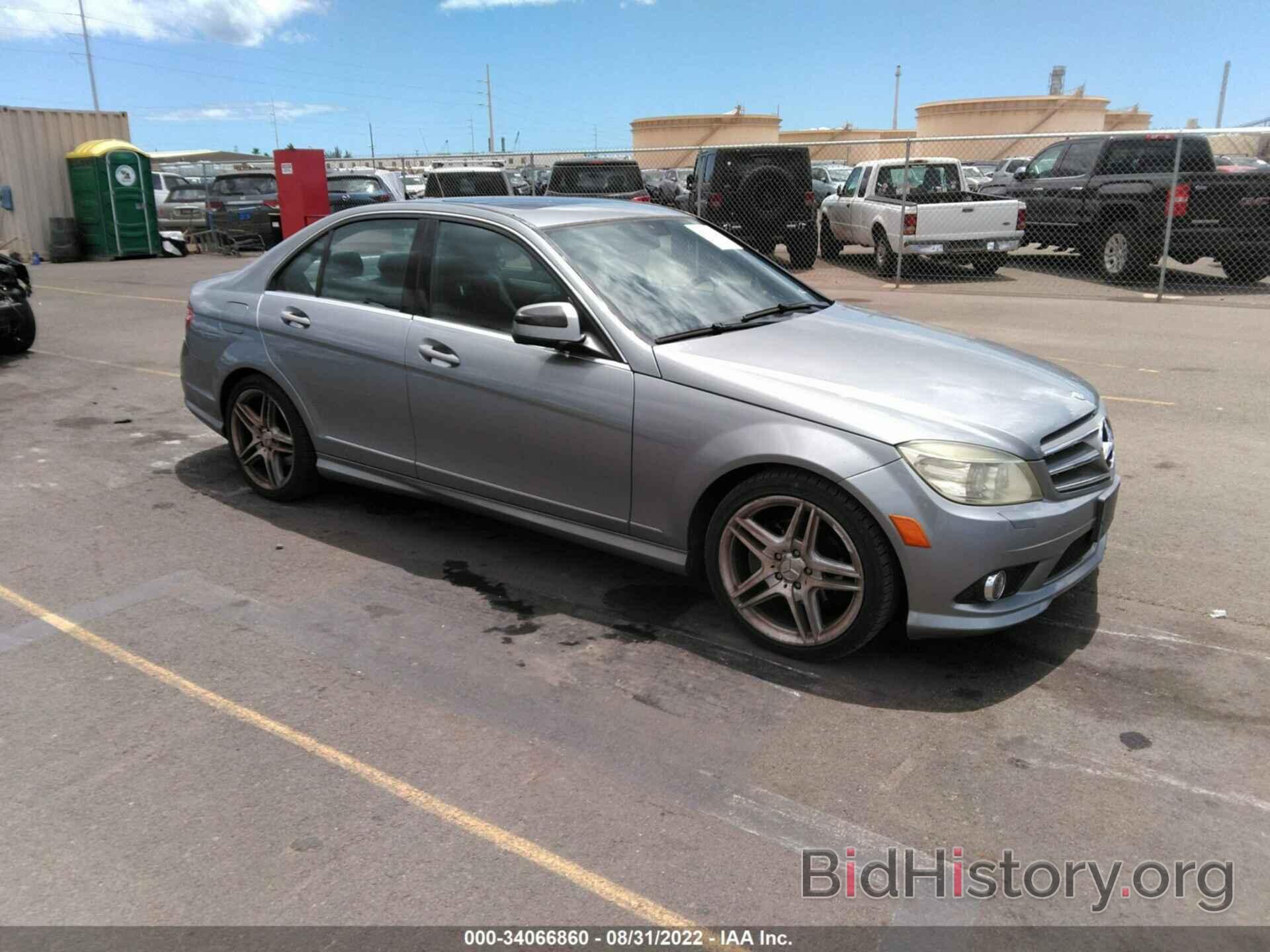 Photo WDDGF54X38R017972 - MERCEDES-BENZ C-CLASS 2008