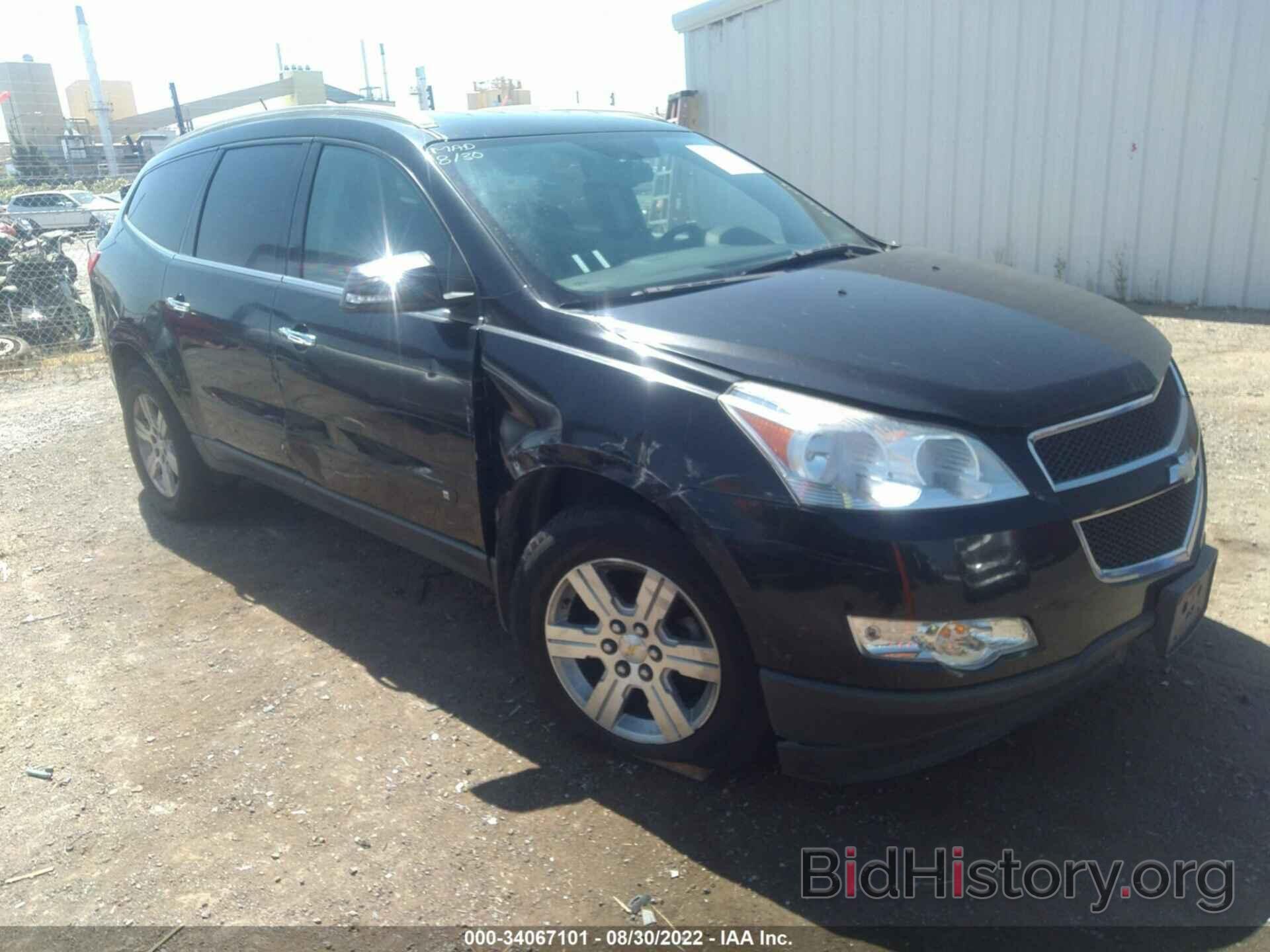 Photo 1GNLVFED8AS154658 - CHEVROLET TRAVERSE 2010
