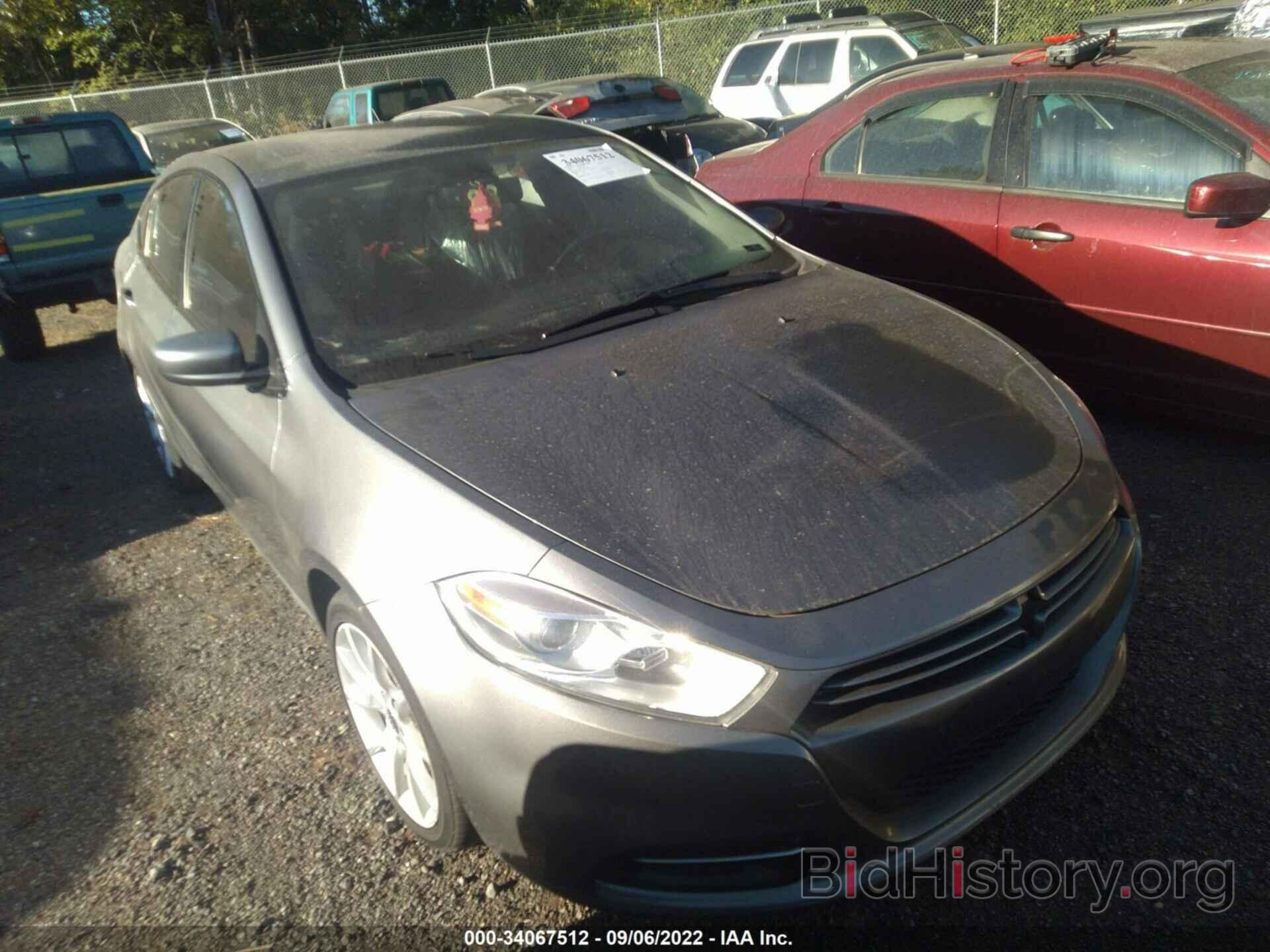 Photo 1C3CDFBA8DD188697 - DODGE DART 2013