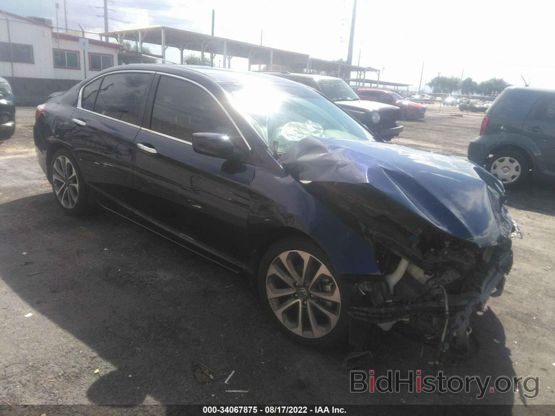 Photo 1HGCR2F54FA134628 - HONDA ACCORD SEDAN 2015