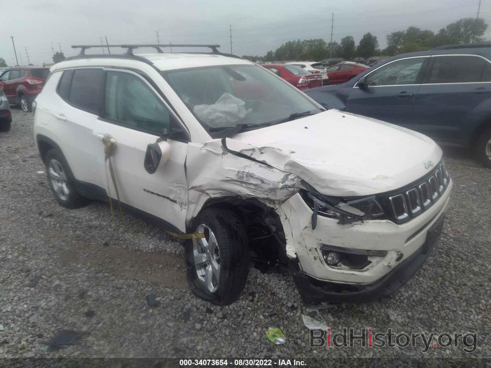 Photo 3C4NJDBB8JT467664 - JEEP COMPASS 2018