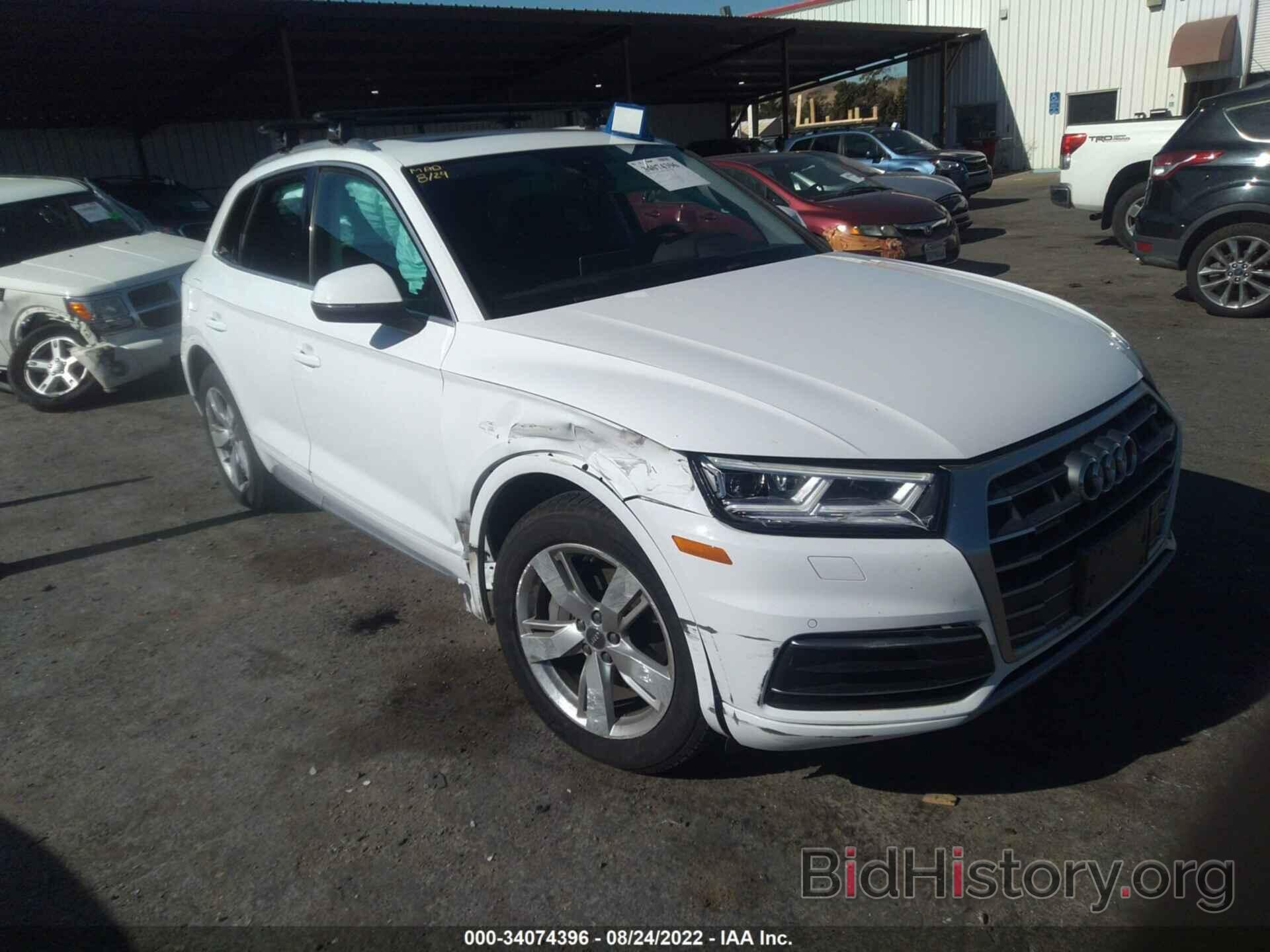 Фотография WA1BNAFY0J2010380 - AUDI Q5 2018