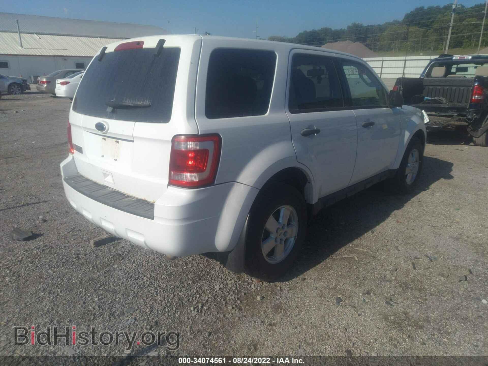 2010 FORD ESCAPE - VIN: 1FMCU0C77AKC58804 - Фото 4