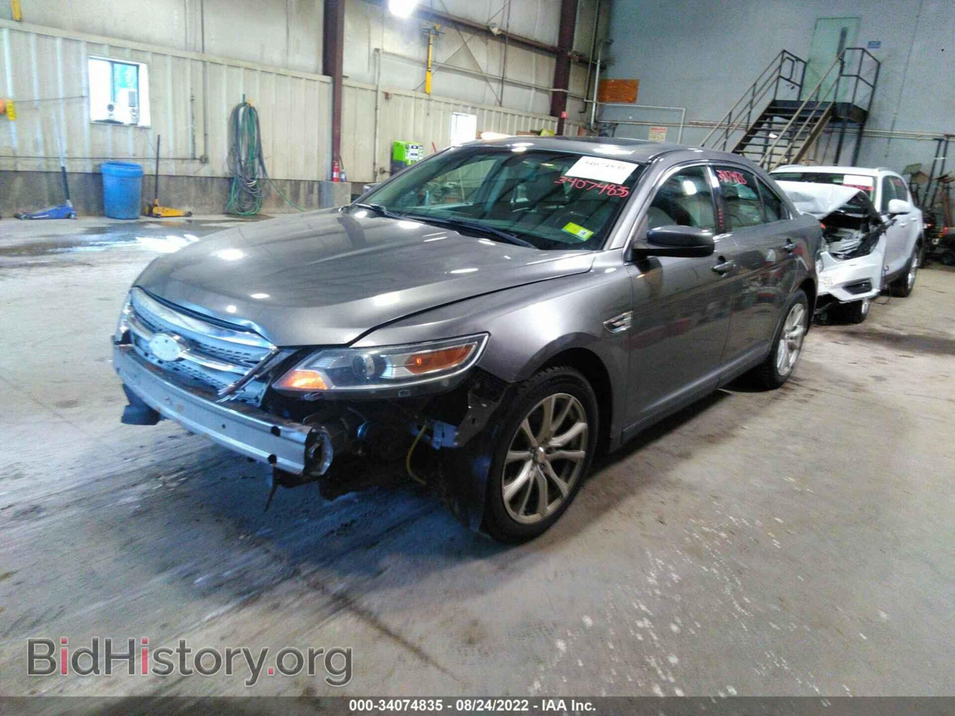 2011 FORD TAURUS - VIN: 1FAHP2EW0BG184511 - Фото 2