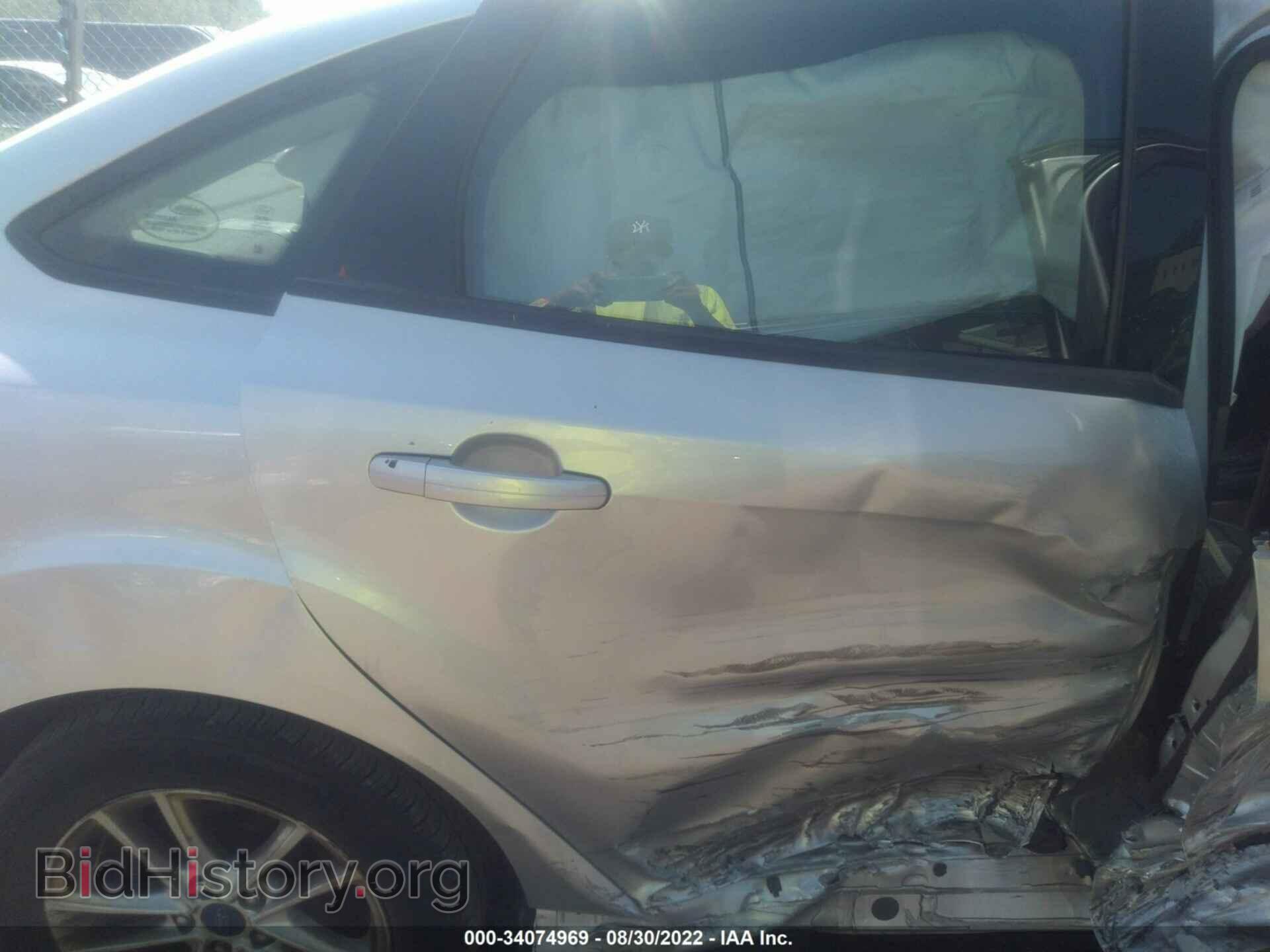 2018 FORD FOCUS - VIN: 1FADP3FE2JL274260 - Фото 8