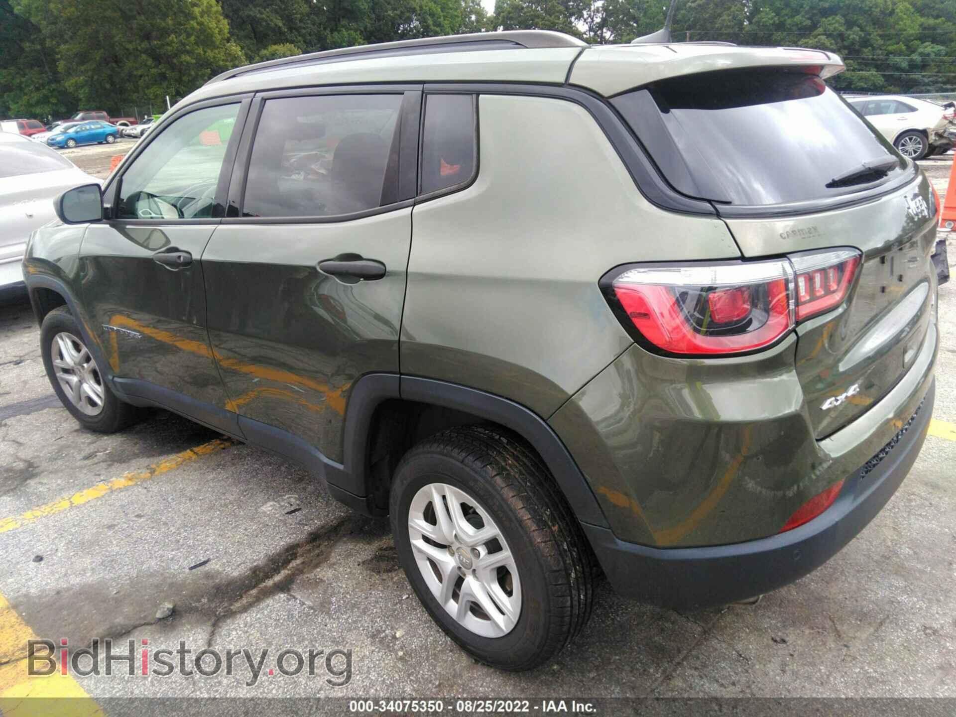 2018 JEEP COMPASS - VIN: 3C4NJDAB2JT163148 - Фото 3