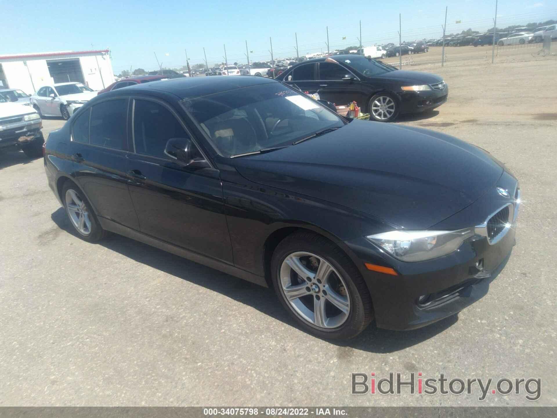 Photo WBA3B5G53DNS00074 - BMW 3 SERIES 2013