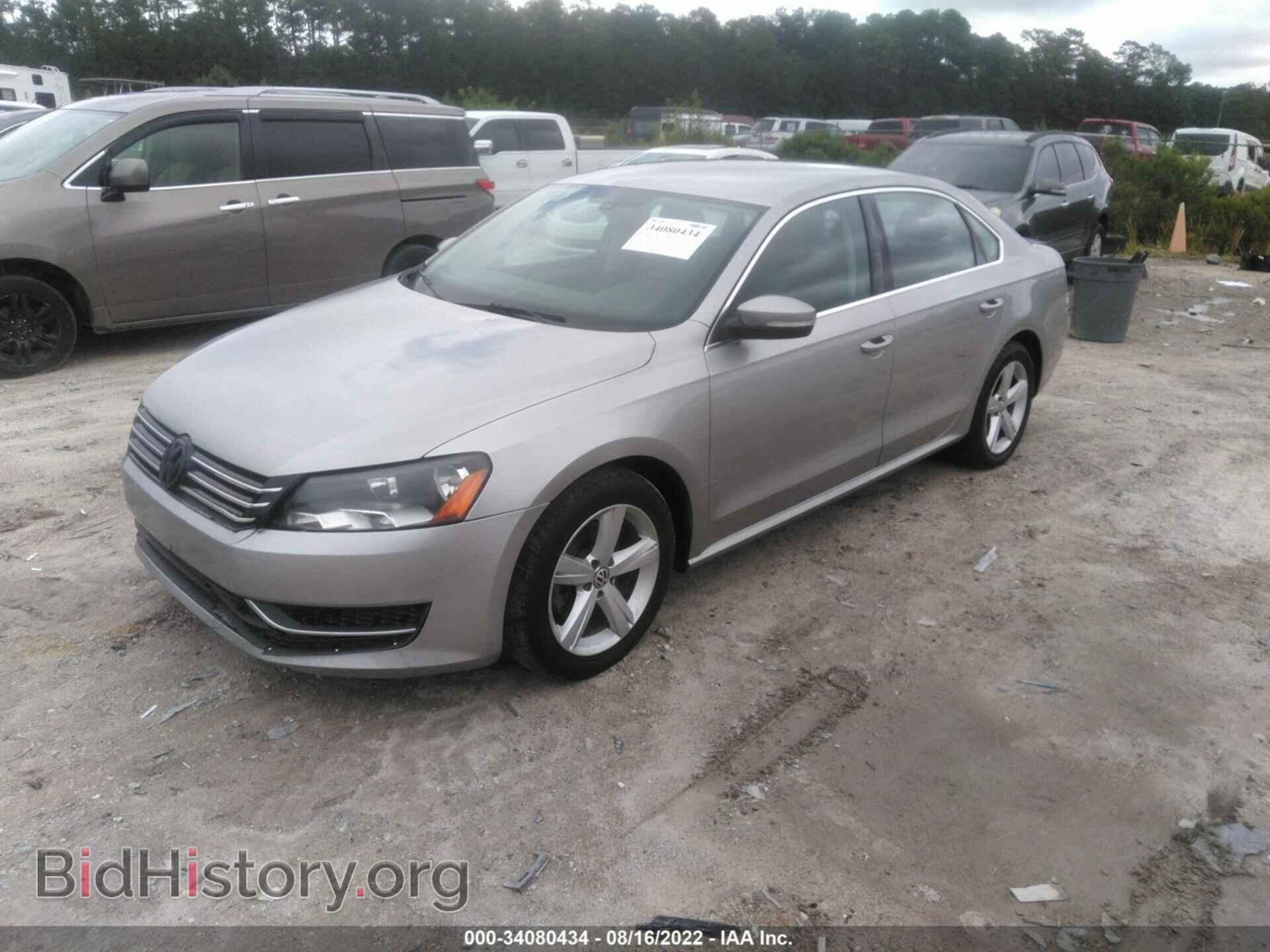 2013 VOLKSWAGEN PASSAT - VIN: 1VWBP7A33DC071832 - Фото 2