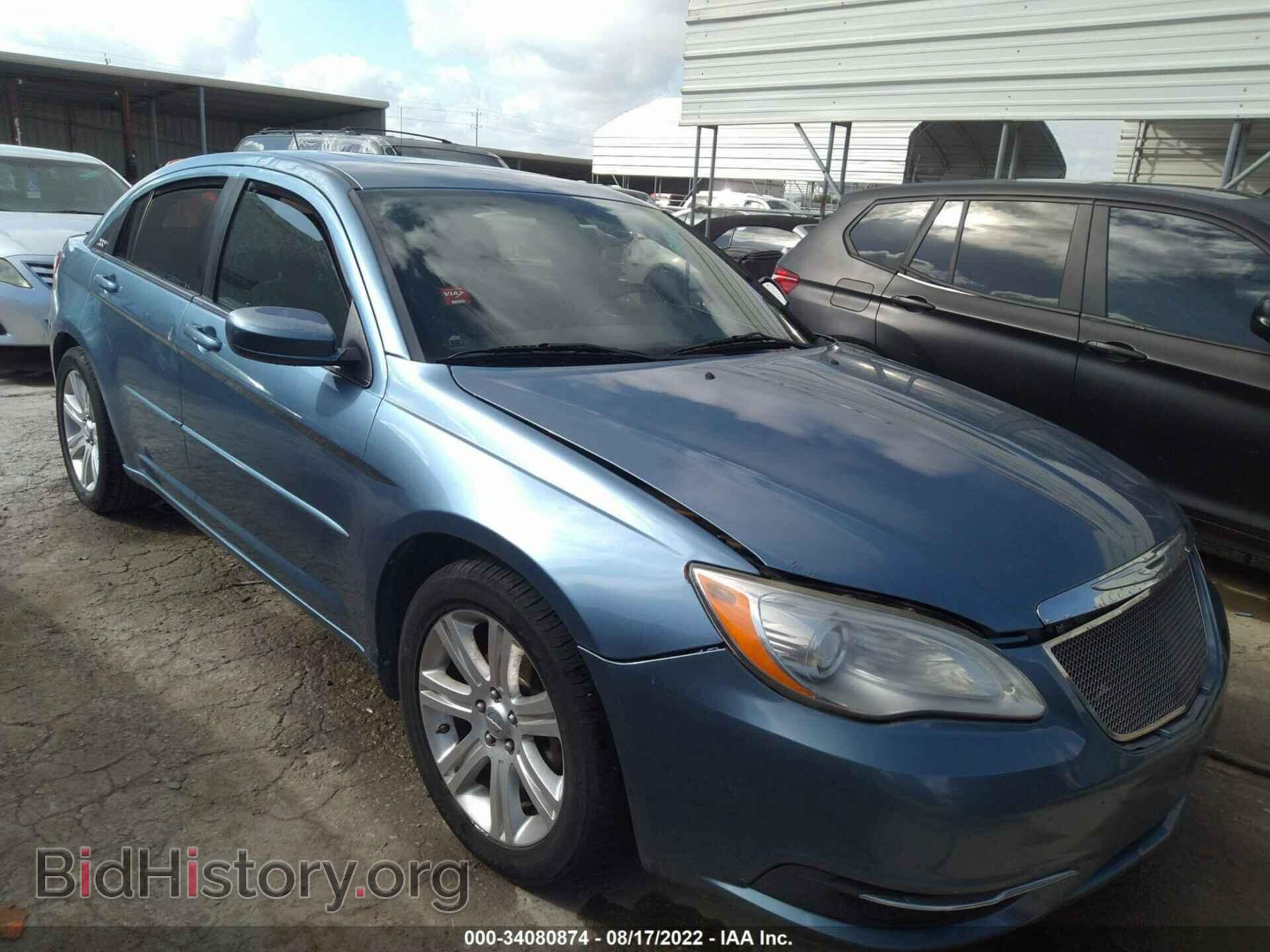 Photo 1C3BC1FG3BN553326 - CHRYSLER 200 2011