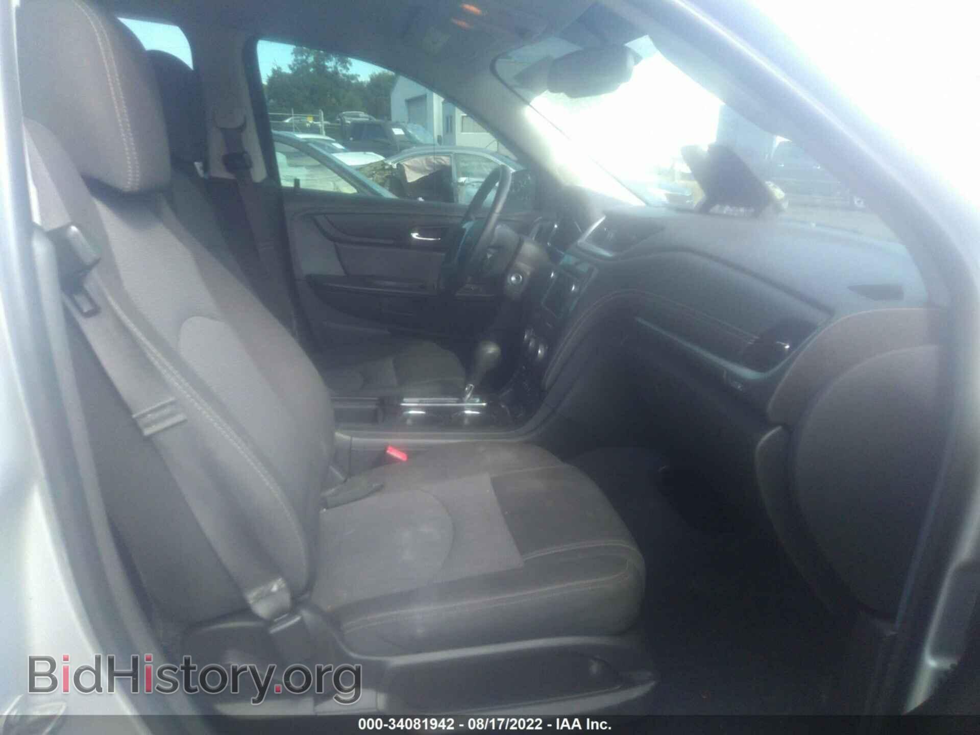 2016 CHEVROLET TRAVERSE - VIN: 1GNKVHKD6GJ233000 - Фото 5