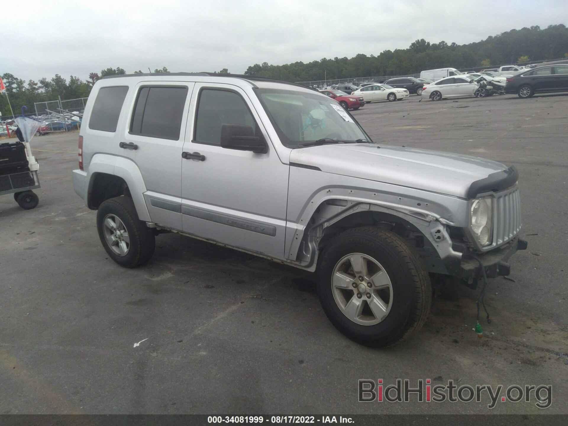 Фотография 1J4PN2GK4AW135879 - JEEP LIBERTY 2010