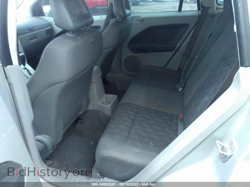 2007 Dodge CALIBER (VIN 1B3HB28B37D220378) — photo 8 of 11
