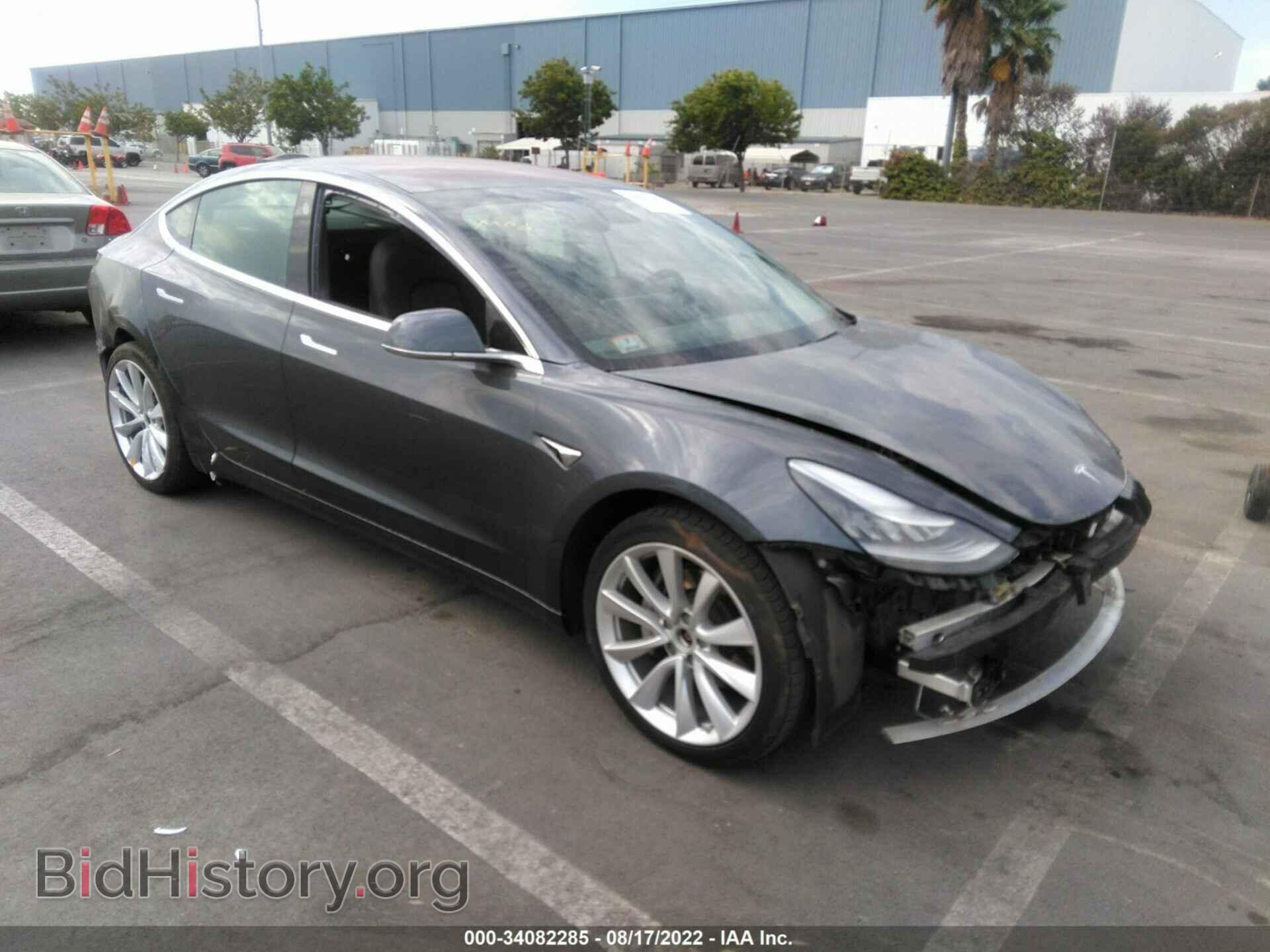 Фотография 5YJ3E1EB8JF186128 - TESLA MODEL 3 2018