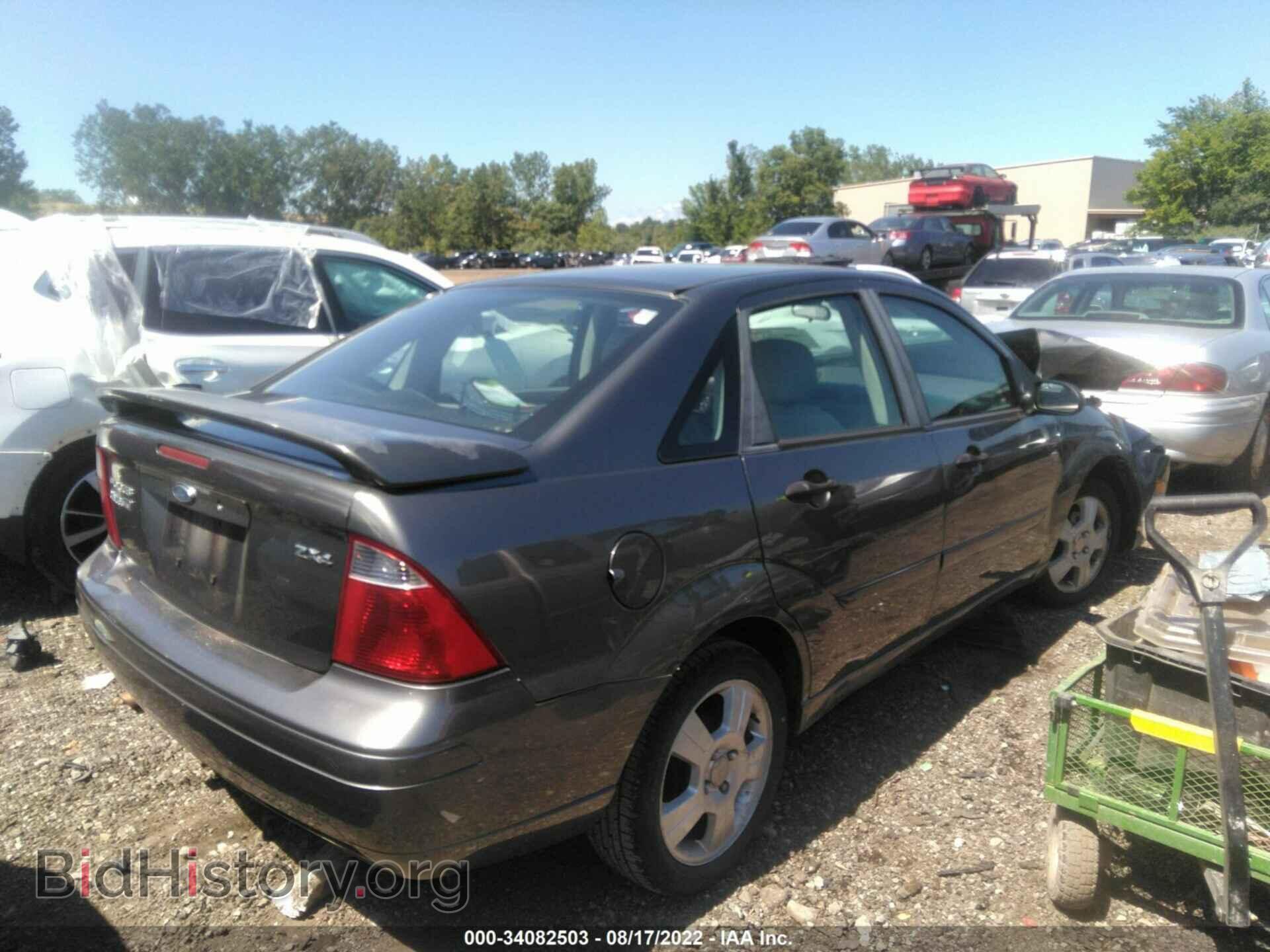 2006 FORD FOCUS - VIN: 1FAFP34N36W121176 - Фото 4