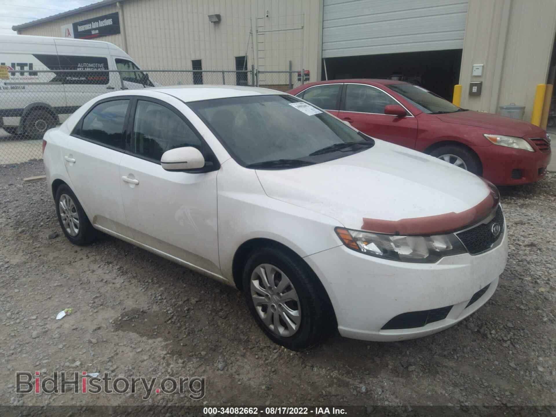 Фотография KNAFU4A26B5353142 - KIA FORTE 2011