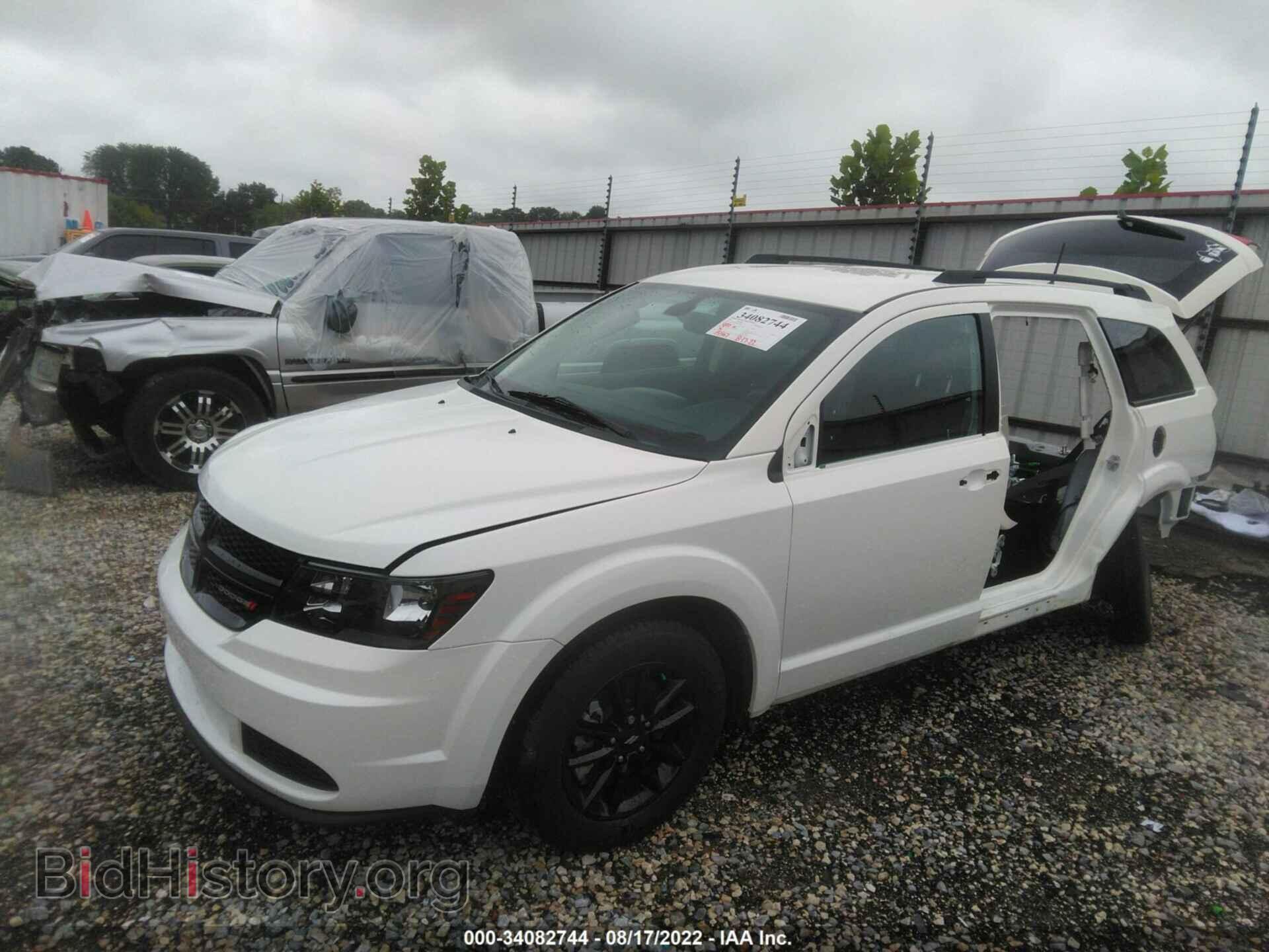 2020 DODGE JOURNEY - VIN: 3C4PDCAB8LT270850 - Фото 2
