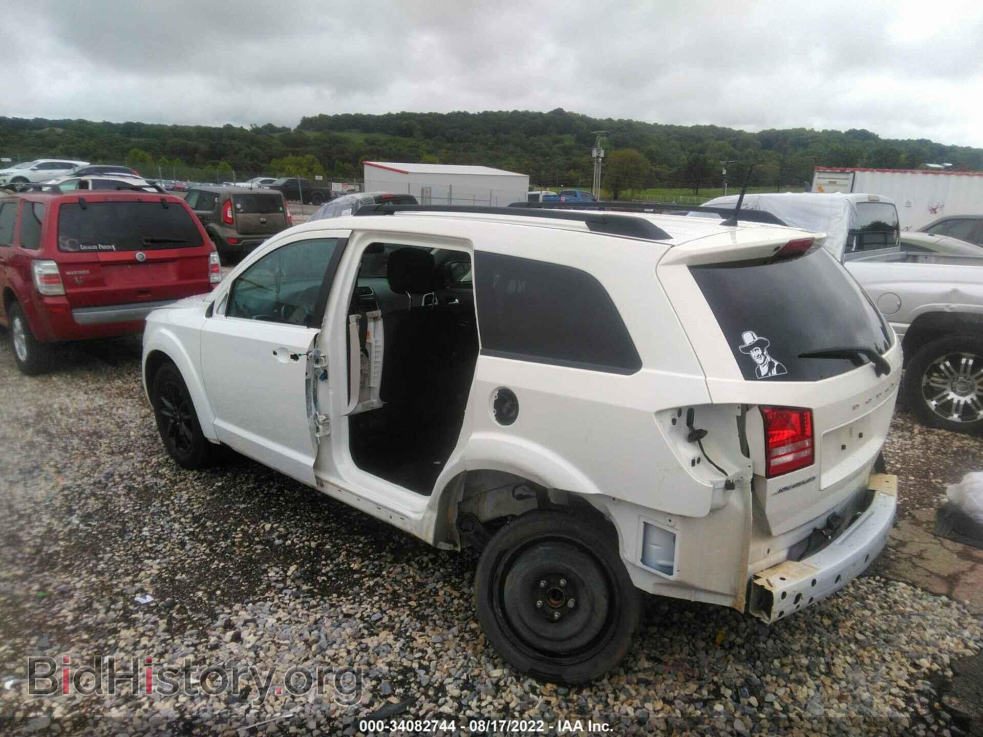 2020 DODGE JOURNEY - VIN: 3C4PDCAB8LT270850 - Фото 3