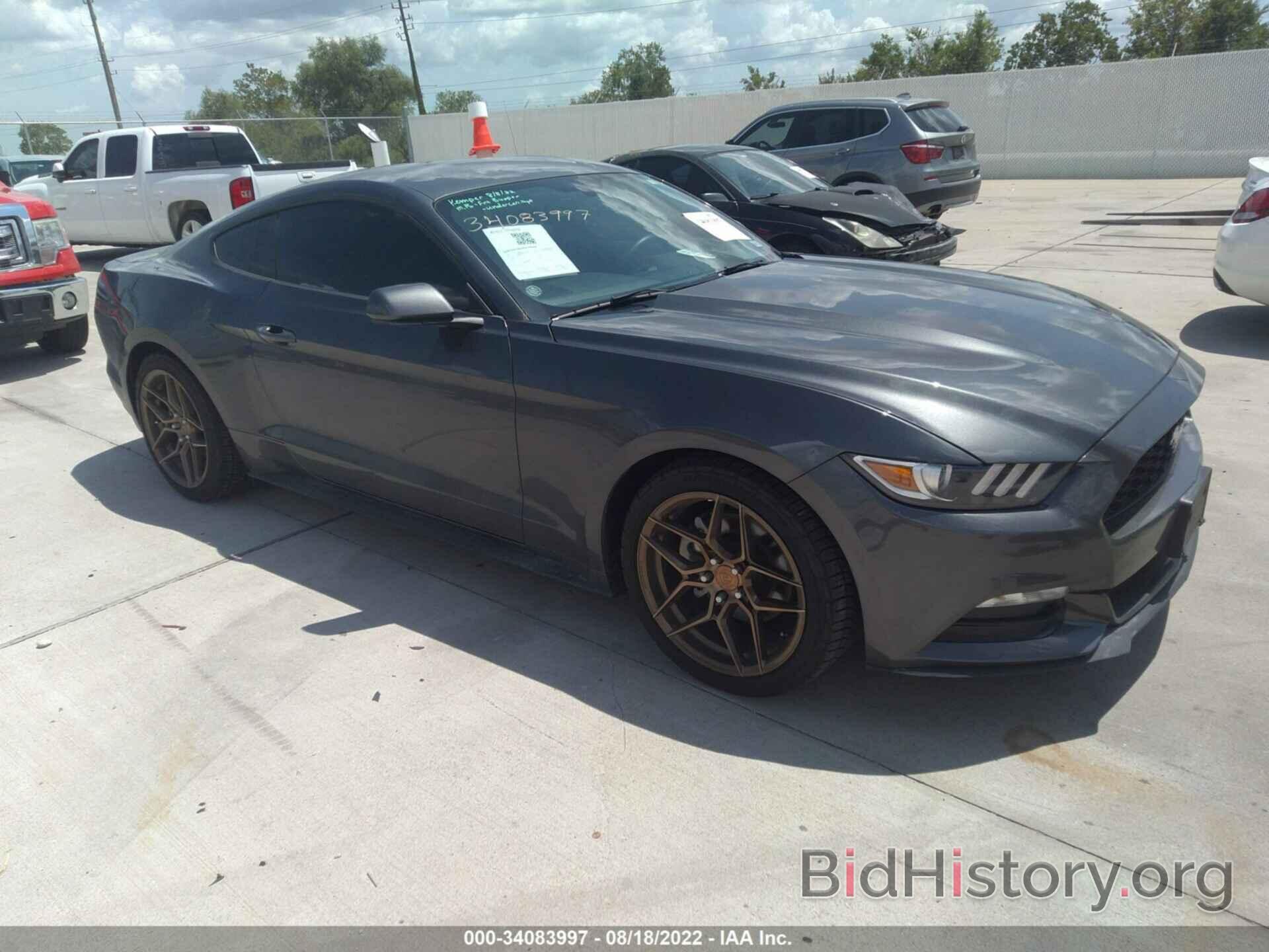 Photo 1FA6P8AM2G5272932 - FORD MUSTANG 2016