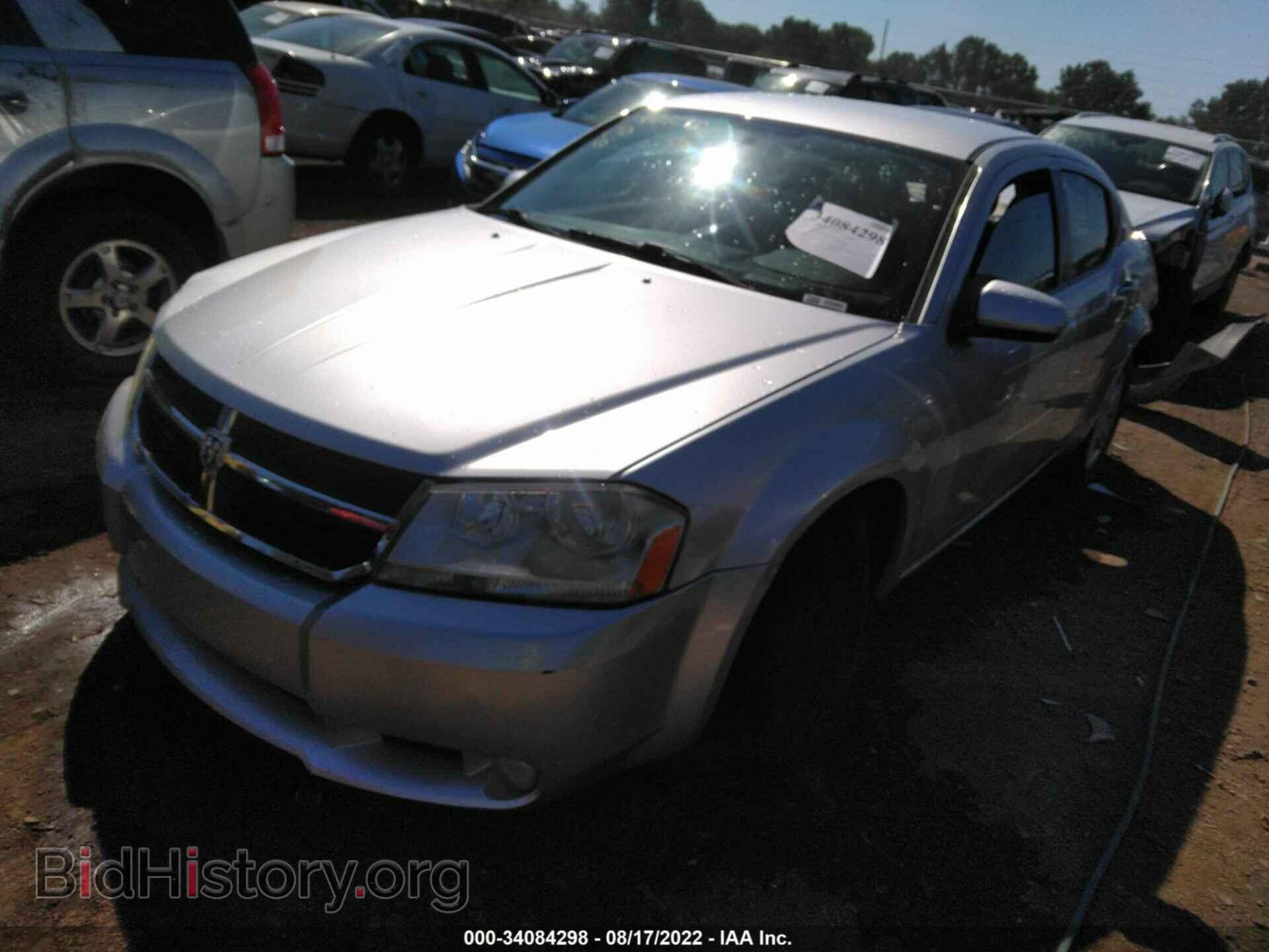 2010 DODGE AVENGER - VIN: 1B3CC5FB9AN210158 - Фото 2