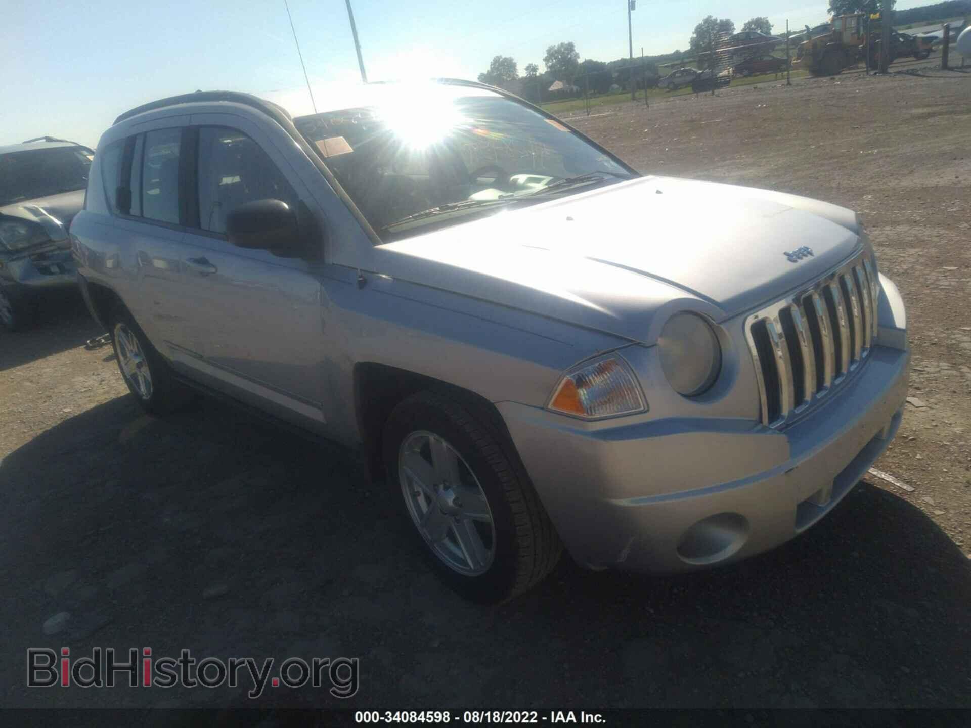 Фотография 1J4NF4FB2AD553273 - JEEP COMPASS 2010