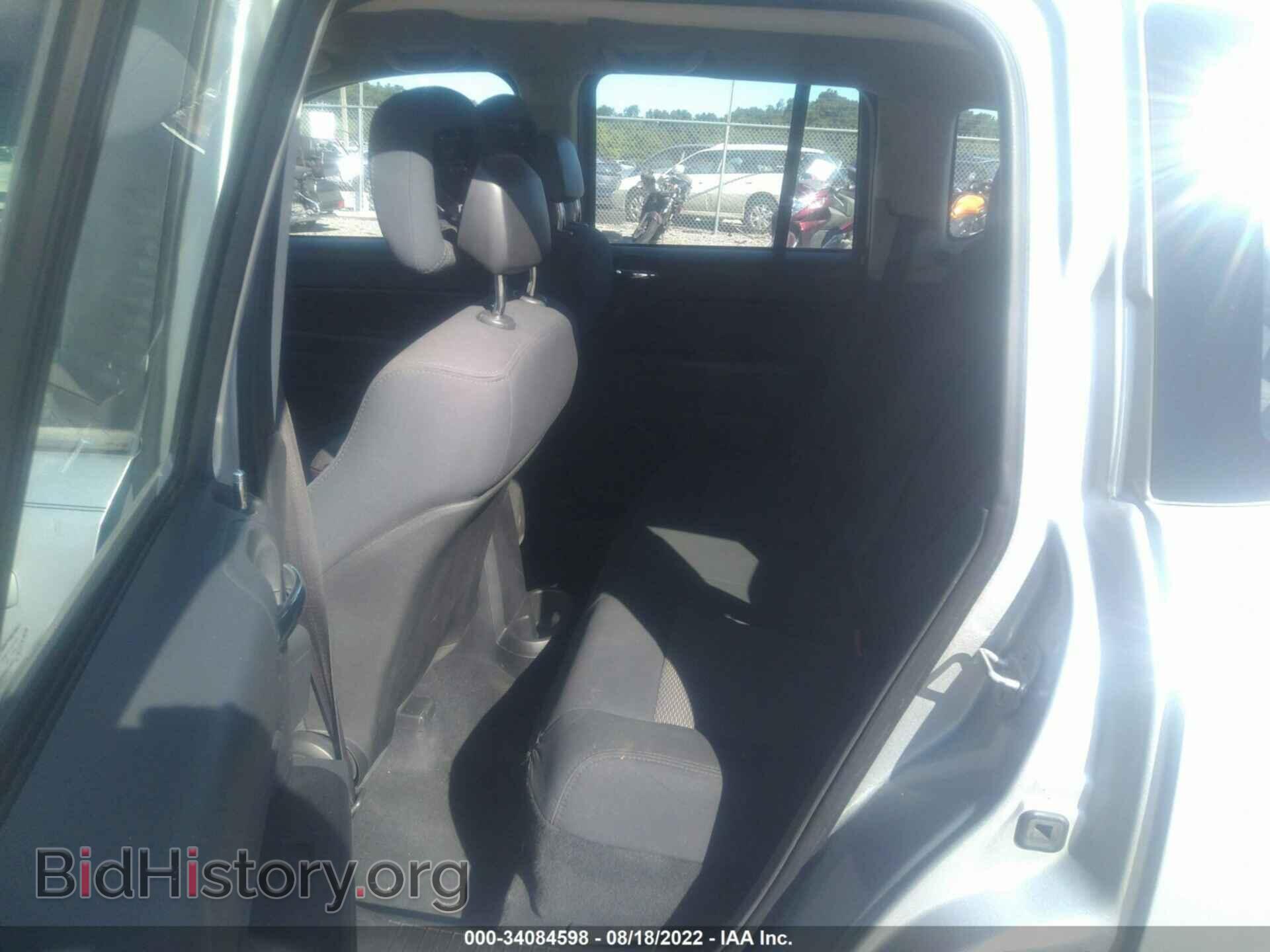 2010 JEEP COMPASS - VIN: 1J4NF4FB2AD553273 - Фото 8