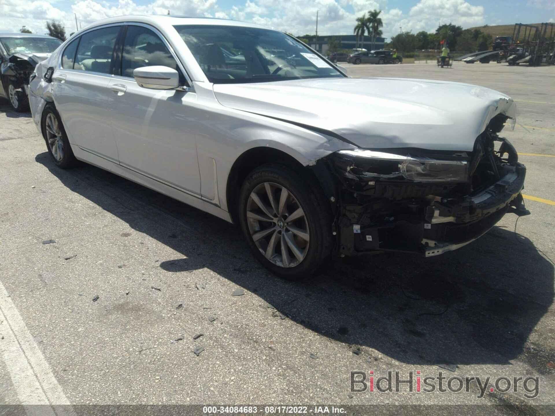 Photo WBA7T2C02MCG37506 - BMW 7 SERIES 2021