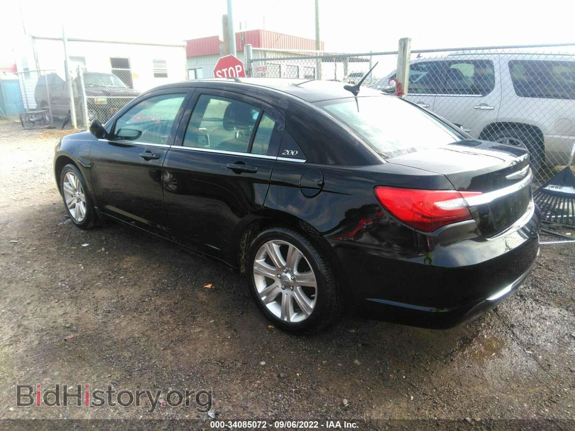 2011 CHRYSLER 200 - VIN: 1C3BC1FB4BN611559 - Фото 3