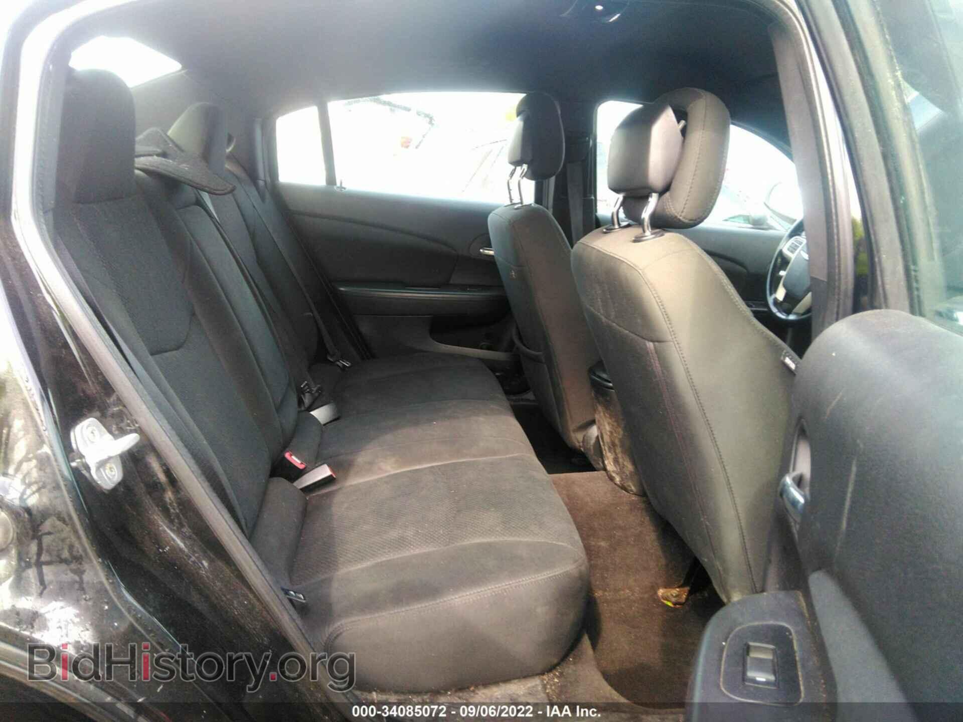 2011 CHRYSLER 200 - VIN: 1C3BC1FB4BN611559 - Фото 8