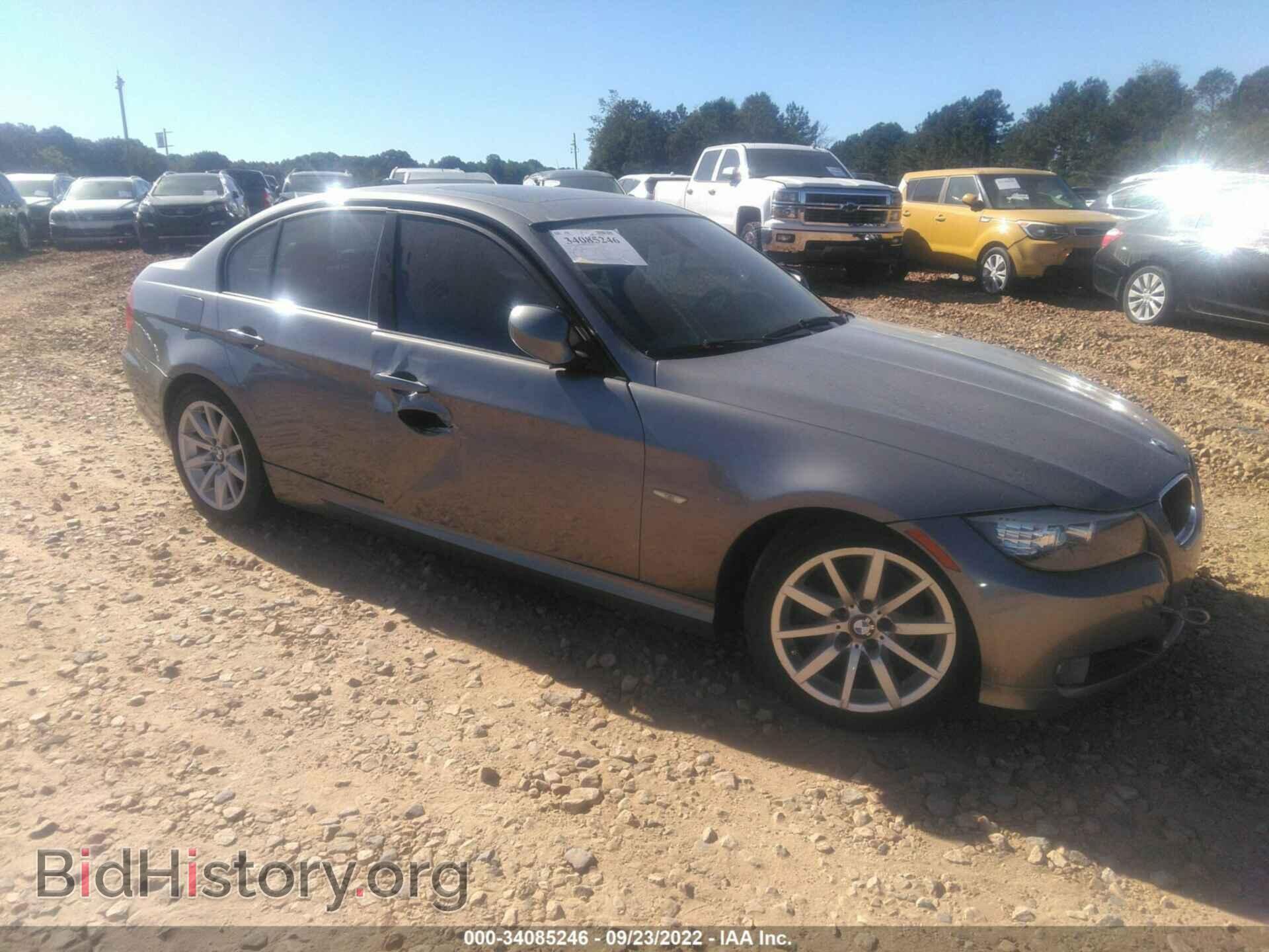 Фотография WBAPH7C5XBE680337 - BMW 3 SERIES 2011