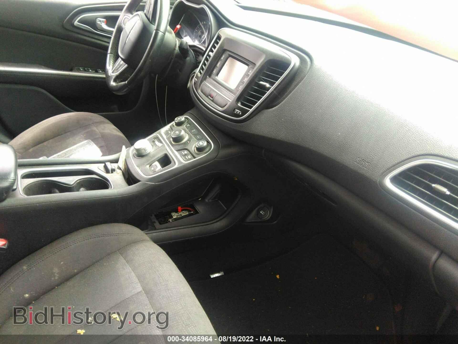 2015 CHRYSLER 200 - VIN: 1C3CCCAB1FN649828 - Фото 5