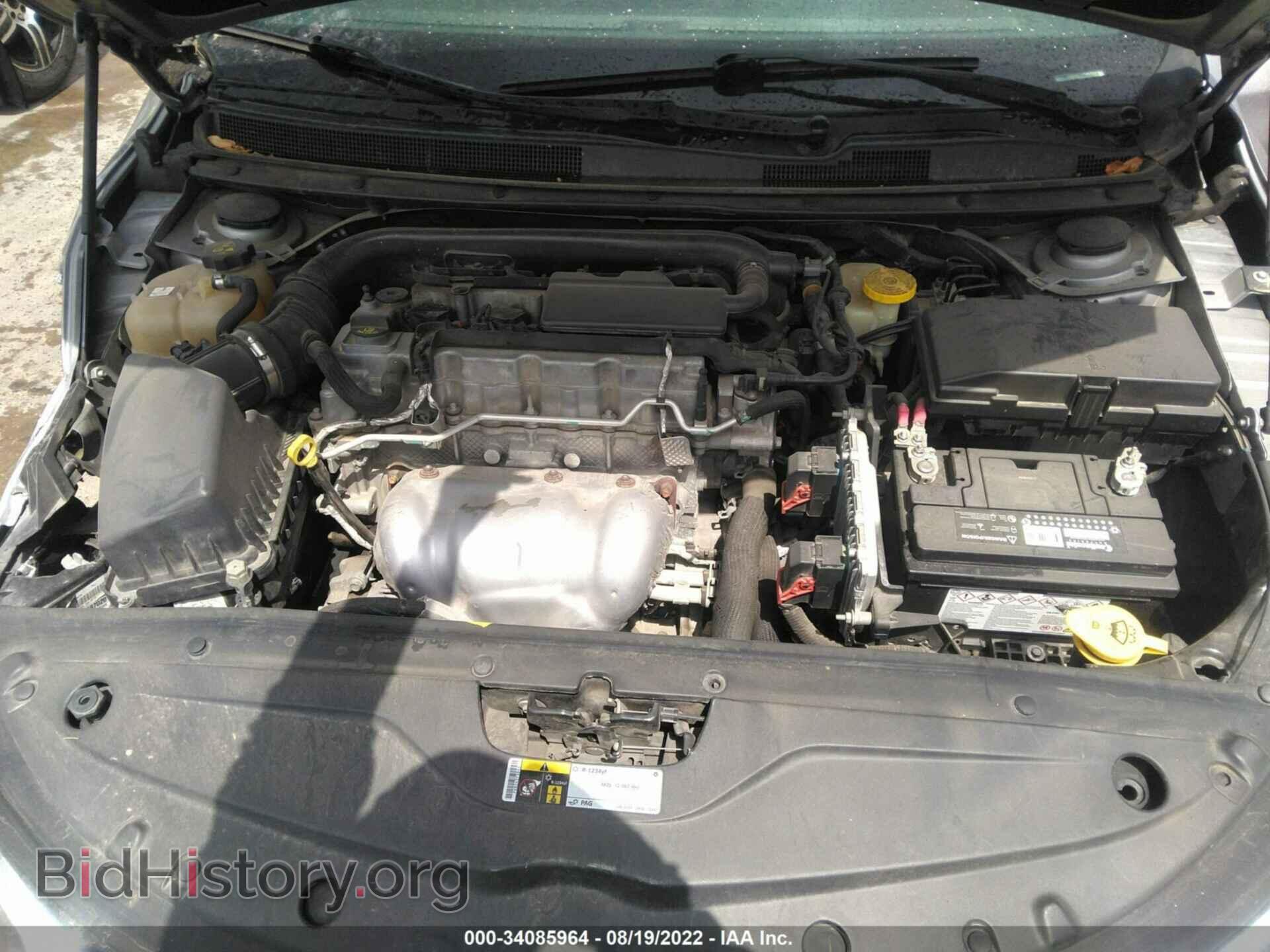 2015 CHRYSLER 200 - VIN: 1C3CCCAB1FN649828 - Фото 10