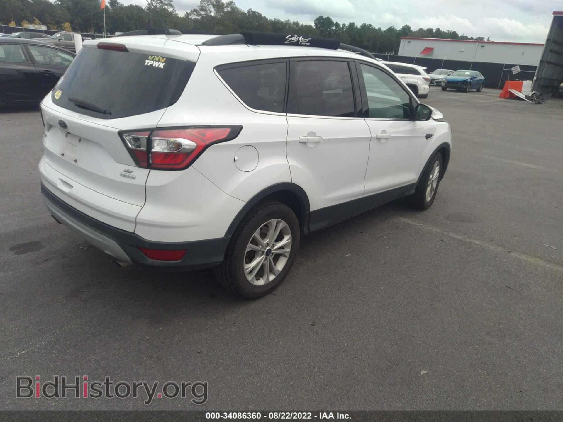2017 FORD ESCAPE - VIN: 1FMCU0GD5HUC98734 - Photo 4