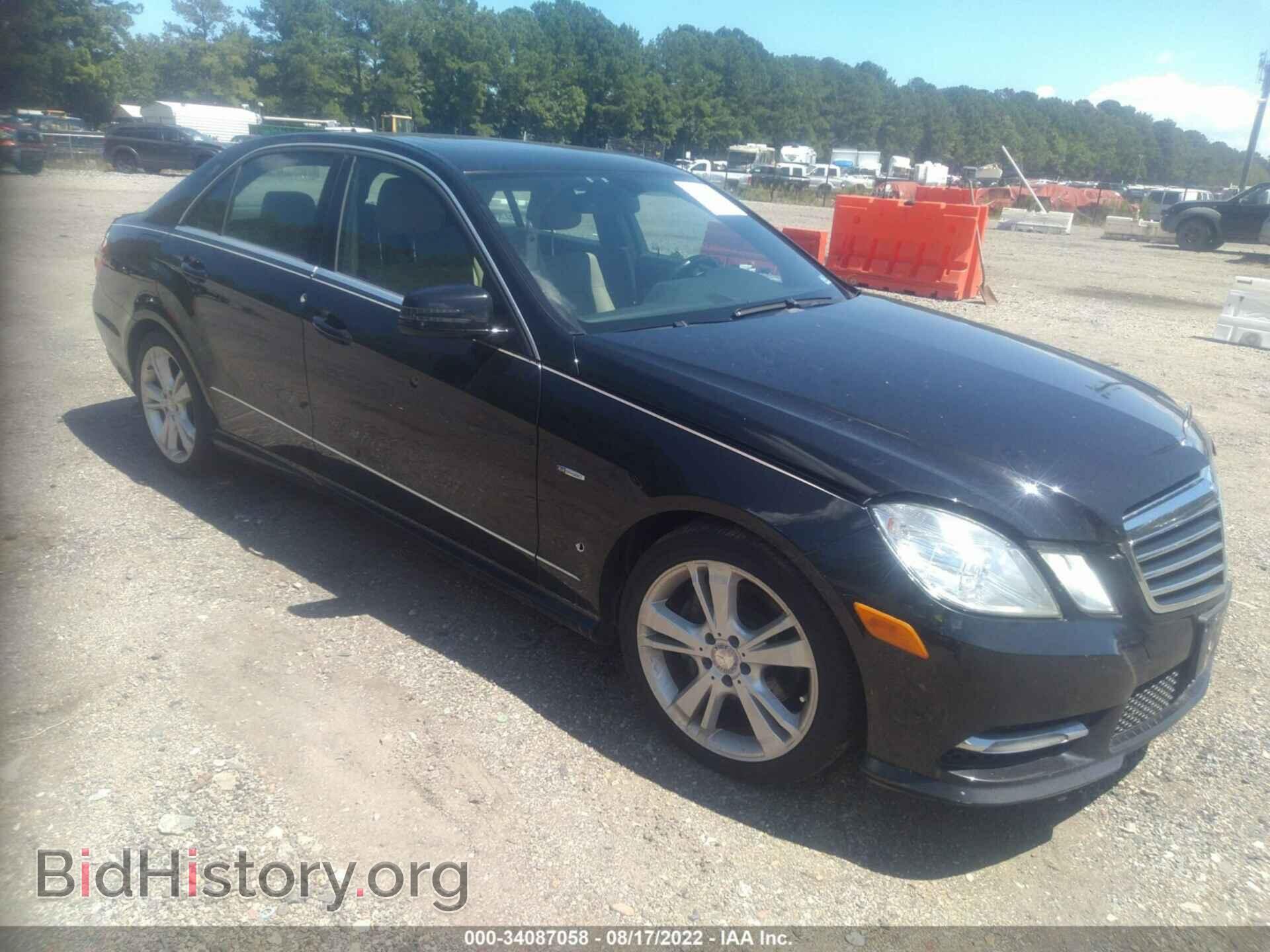 Photo WDDHF8JB2CA634429 - MERCEDES-BENZ E-CLASS 2012