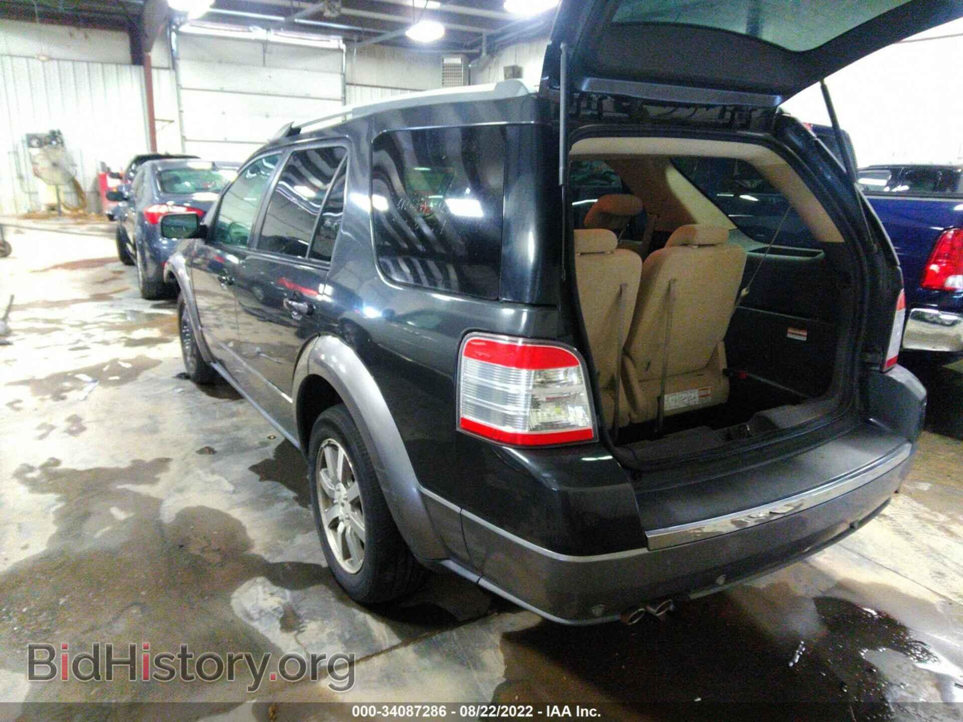 2008 FORD TAURUS X - VIN: 1FMDK02WX8GA18257 - Фото 3