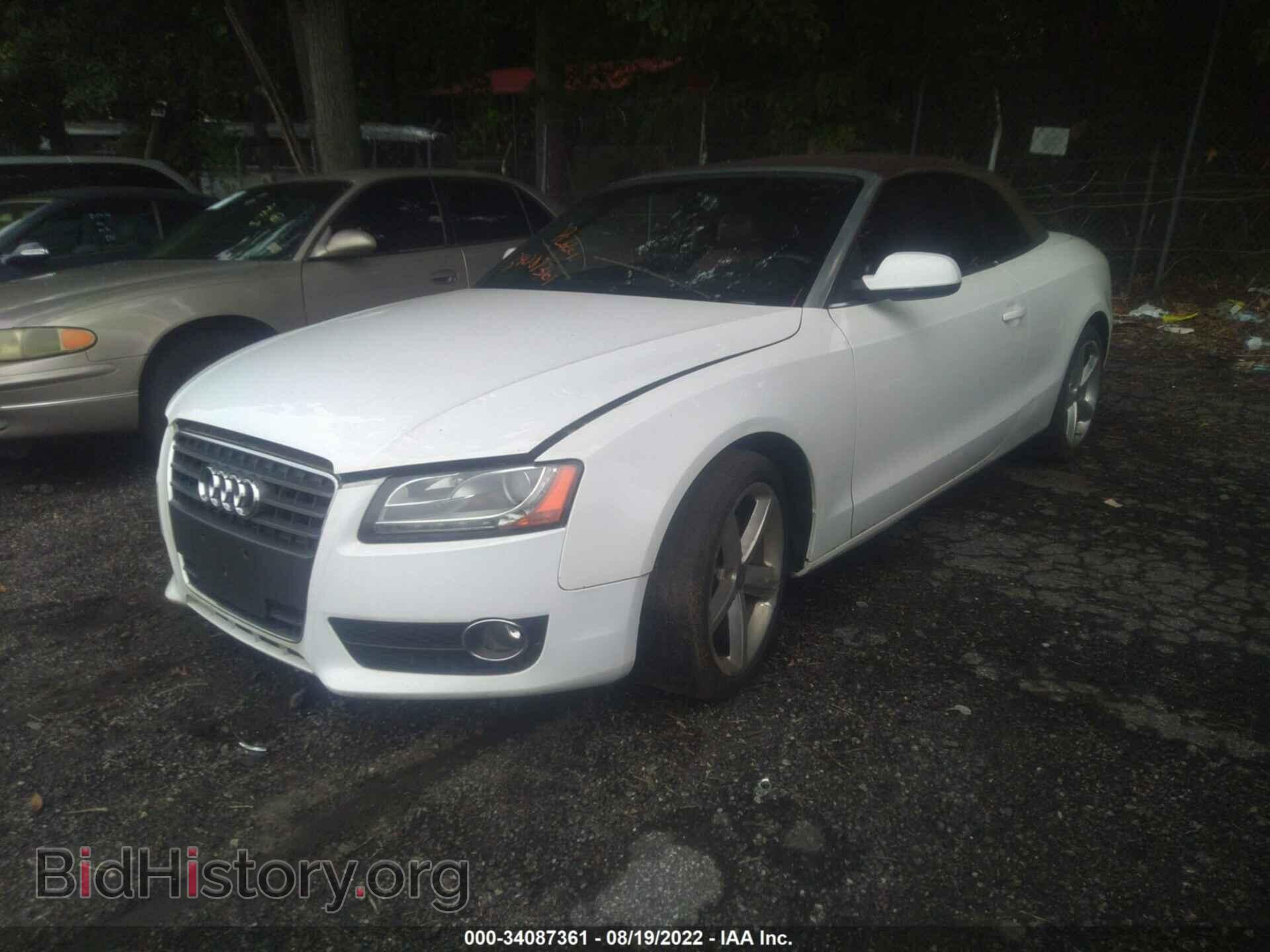 2011 AUDI A5 - VIN: WAUJFAFH9BN000670 - Фото 2