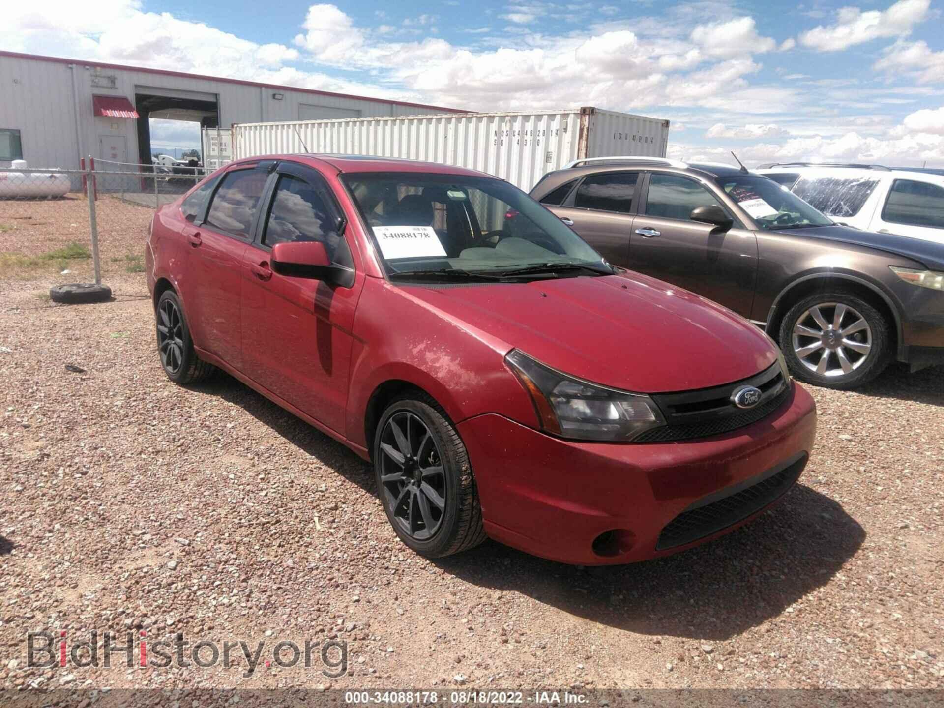 Photo 1FAHP3GN3BW153978 - FORD FOCUS 2011