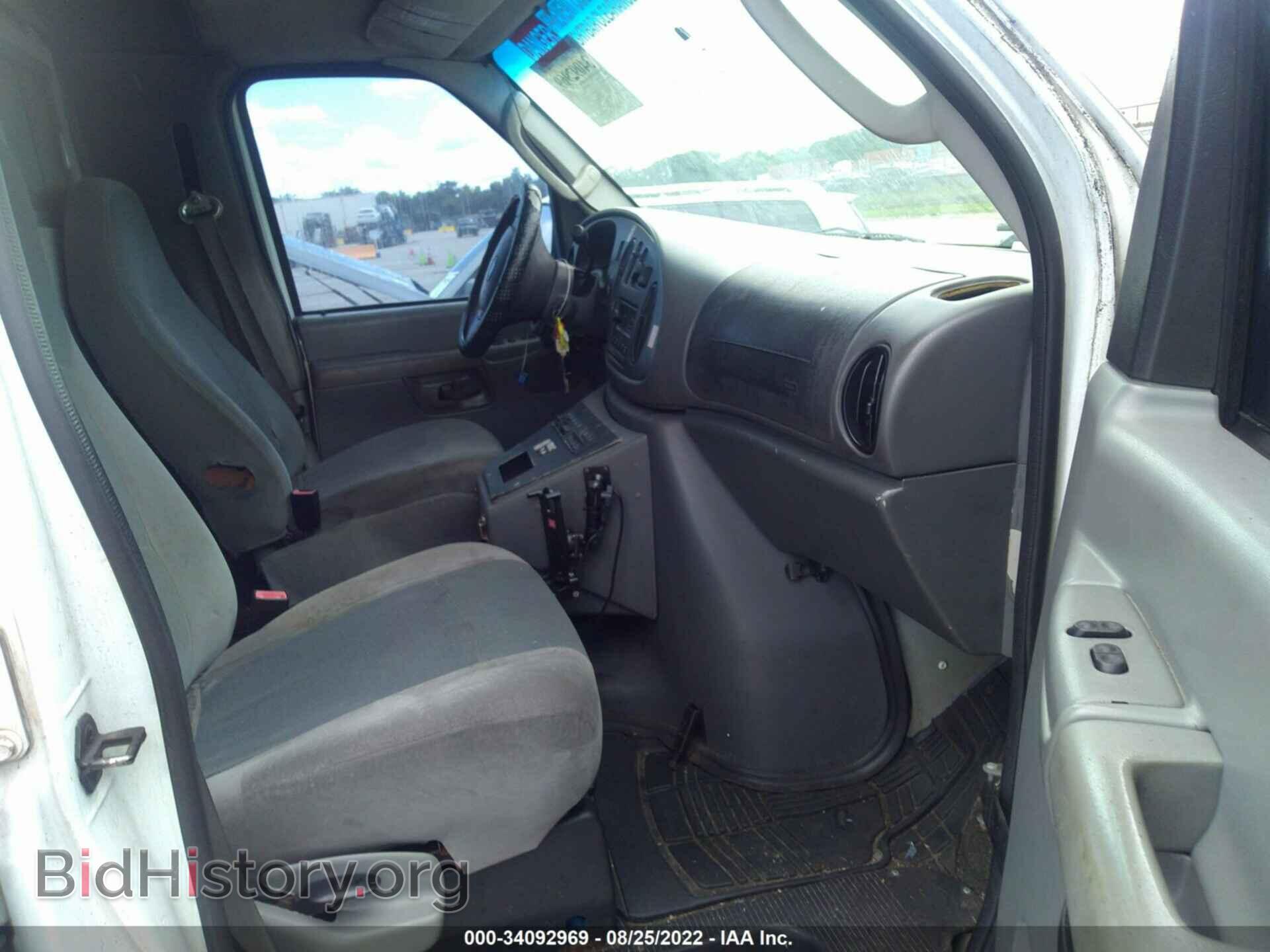 2008 FORD ECONOLINE - VIN: 1FDSS34P48DA32977 - Photo 5